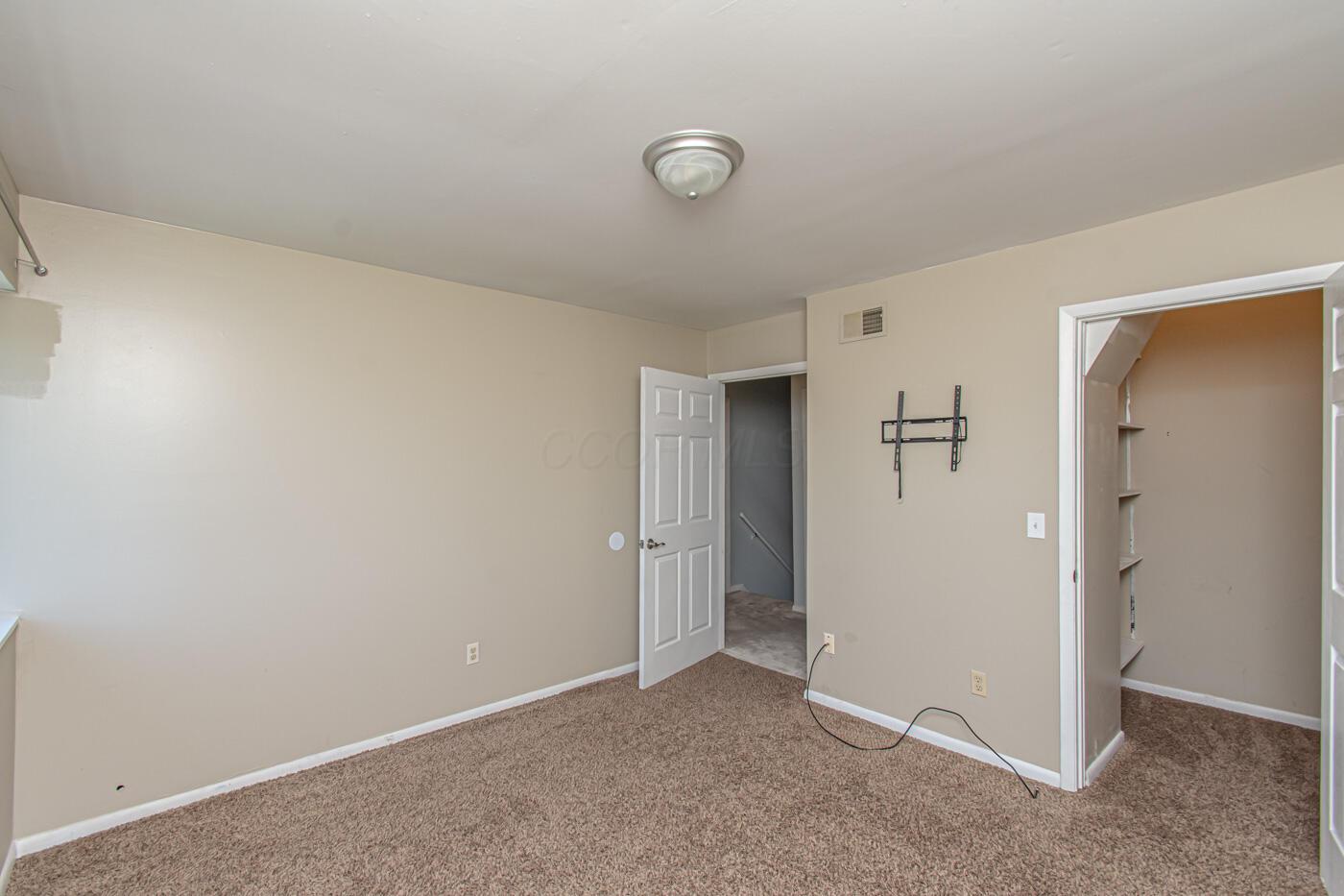 3304 Ultimate Way Property Photo 26