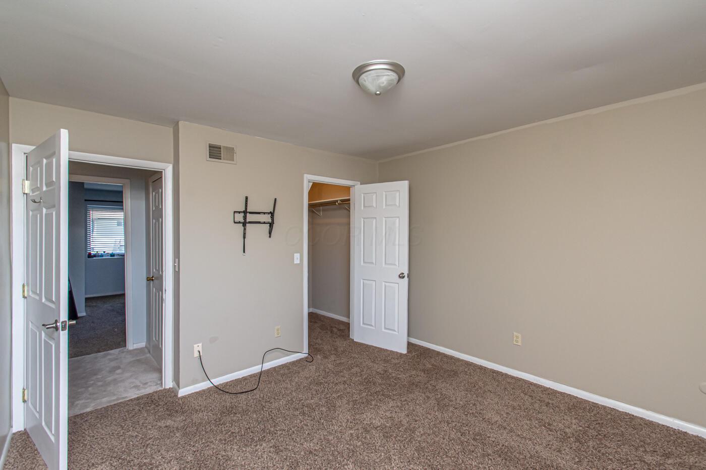 3304 Ultimate Way Property Photo 27