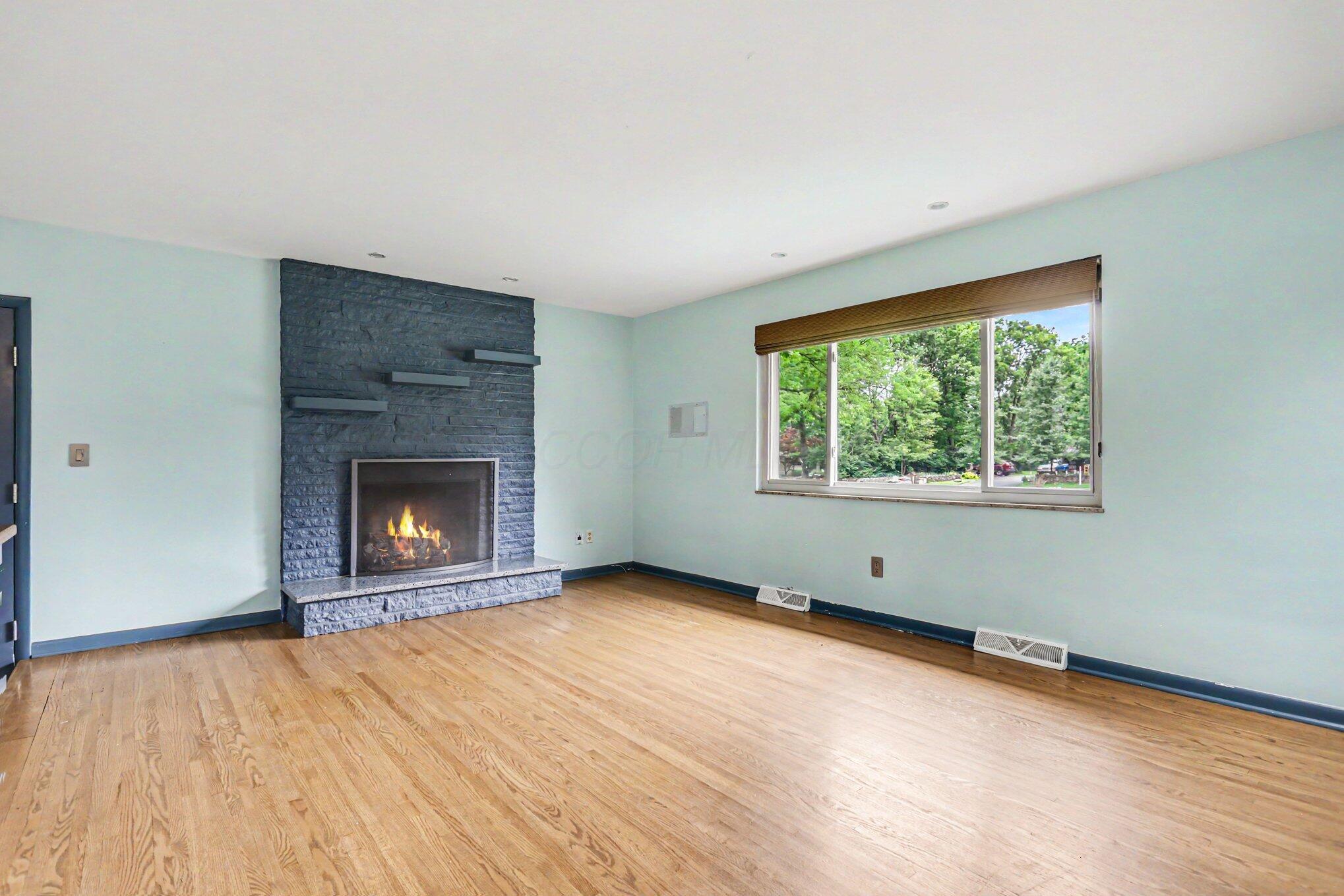 3140 Fishinger Road Property Photo 10