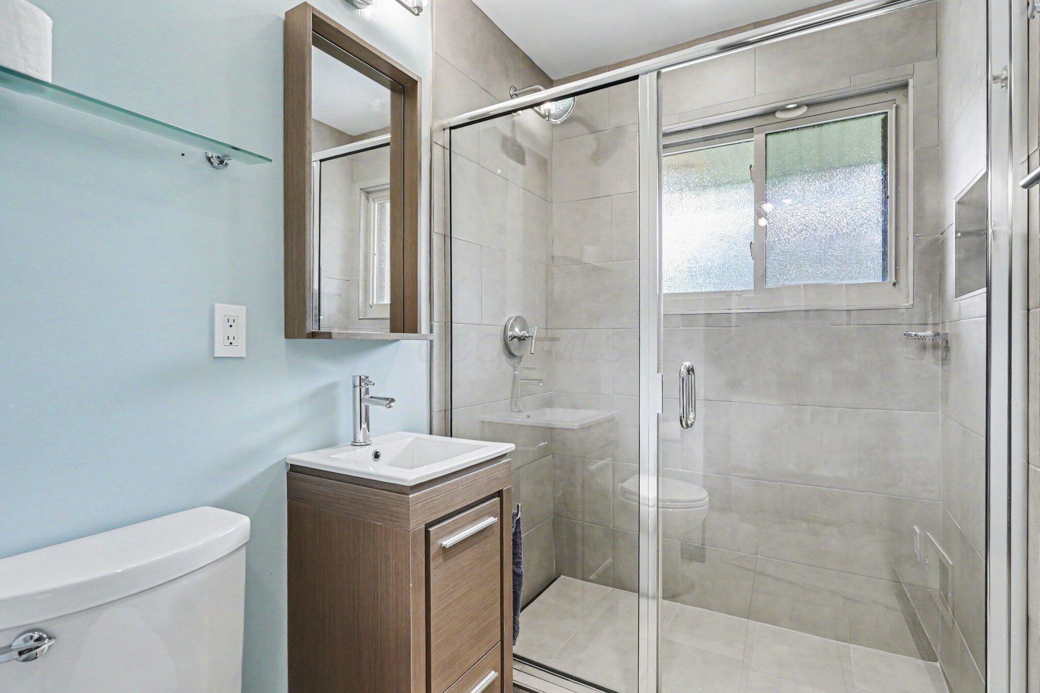 3140 Fishinger Road Property Photo 13