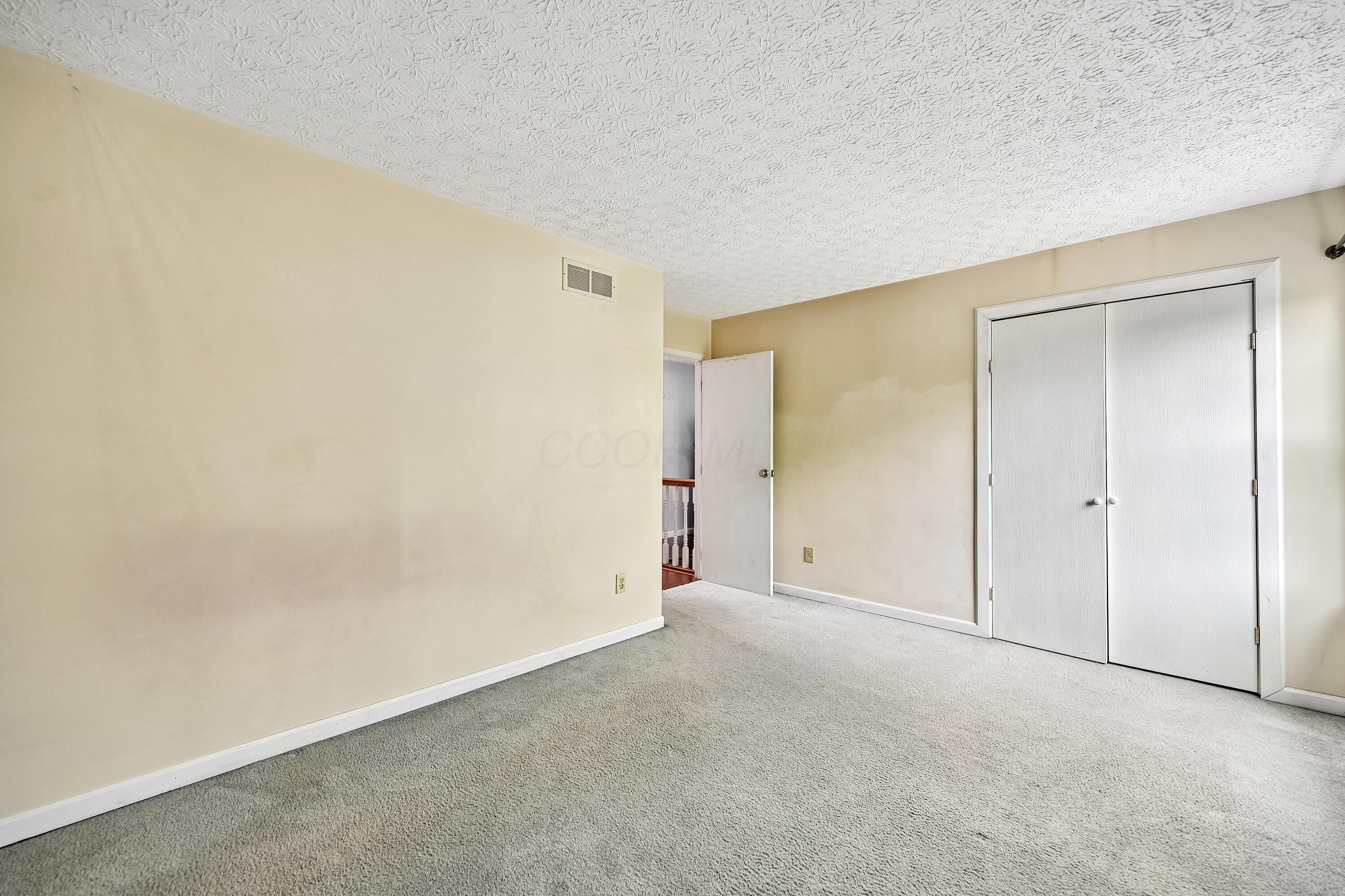 939 Brockwell Drive Property Photo 32