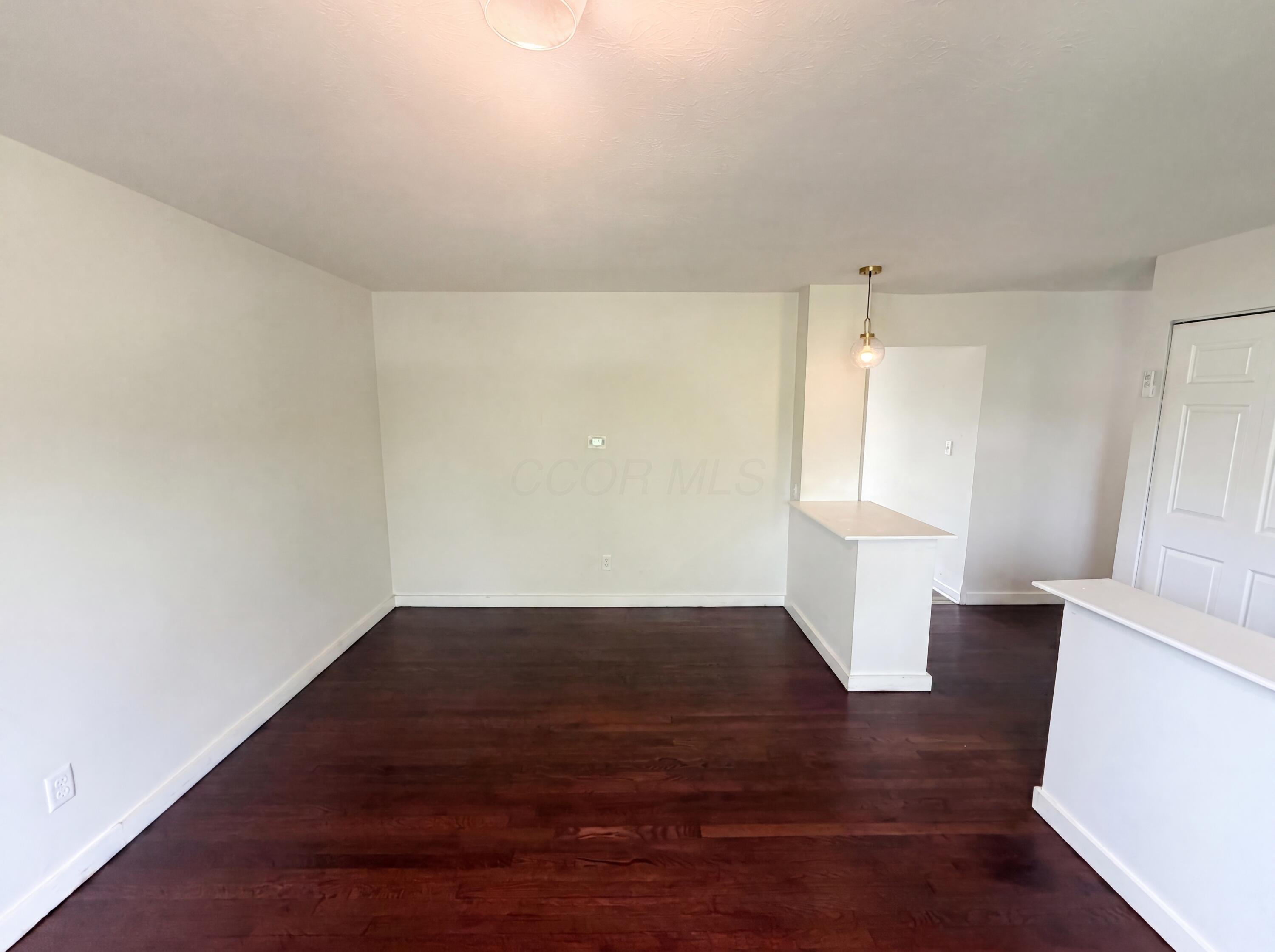 3753 S Ohio Avenue Property Photo 3