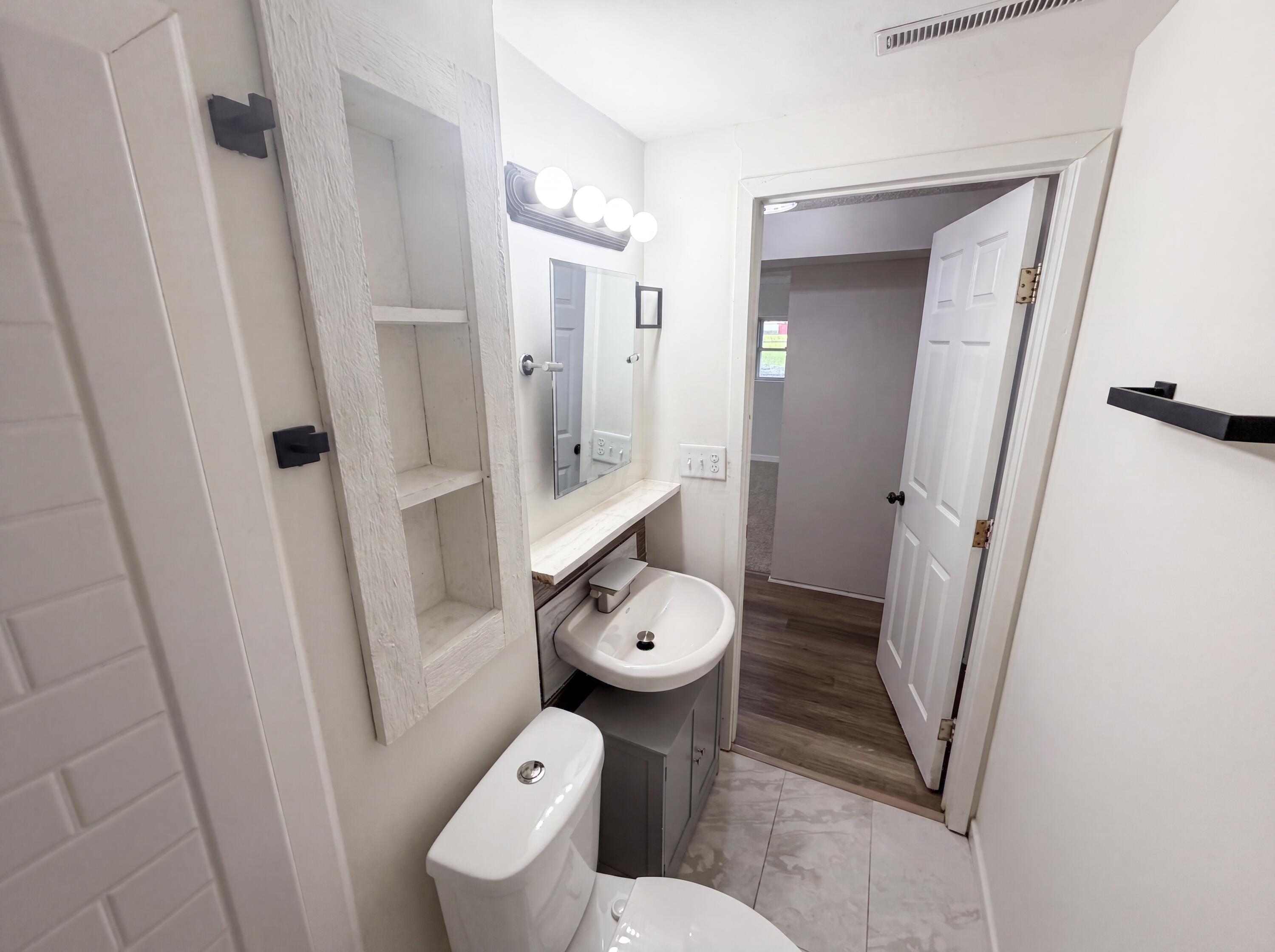 3753 S Ohio Avenue Property Photo 6