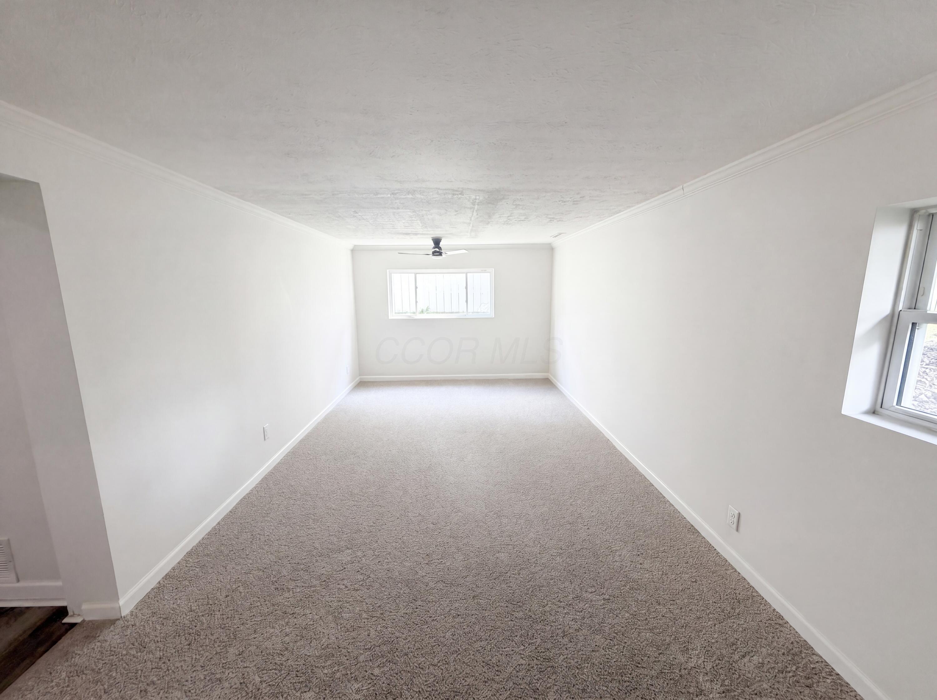 3753 S Ohio Avenue Property Photo 8