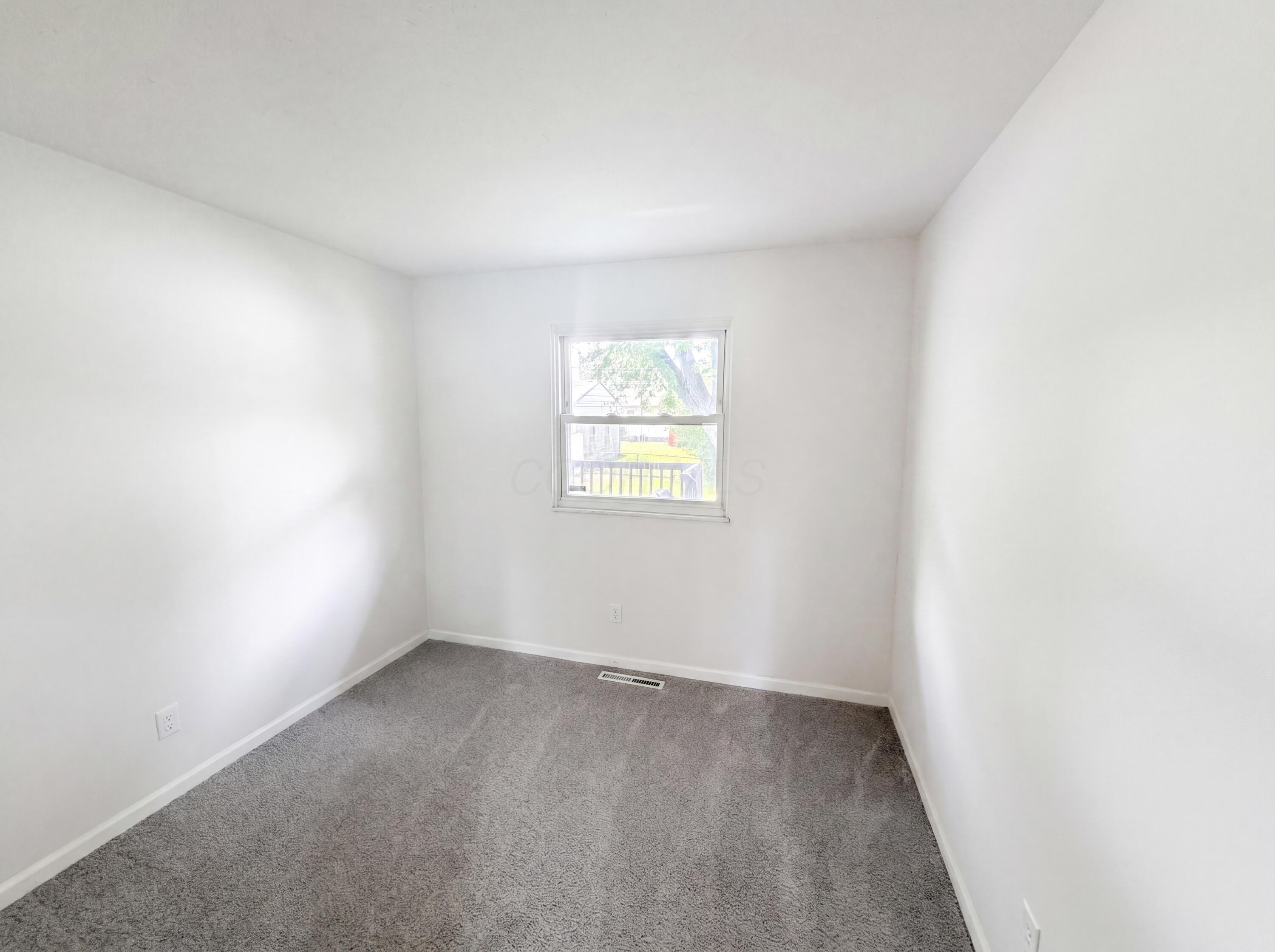 3753 S Ohio Avenue Property Photo 19
