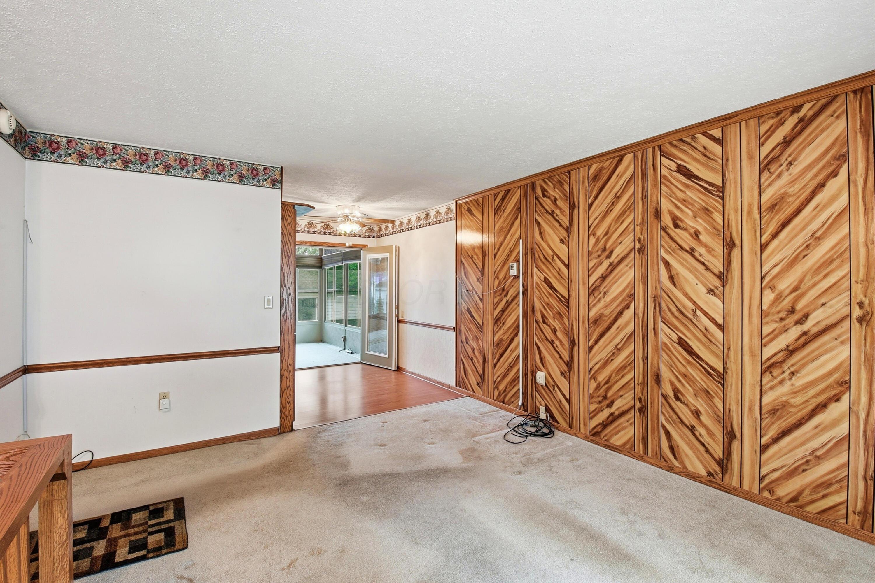 799 Vancouver Drive Property Photo 6