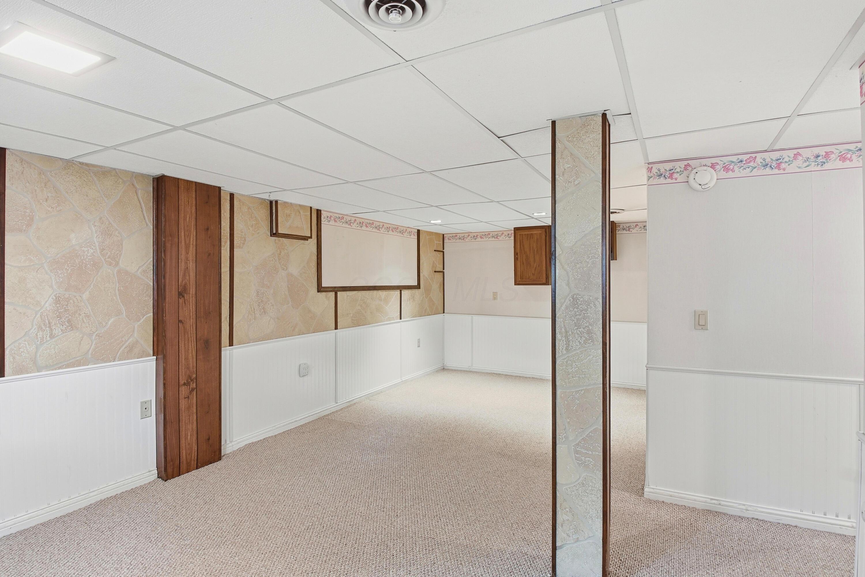 799 Vancouver Drive Property Photo 32