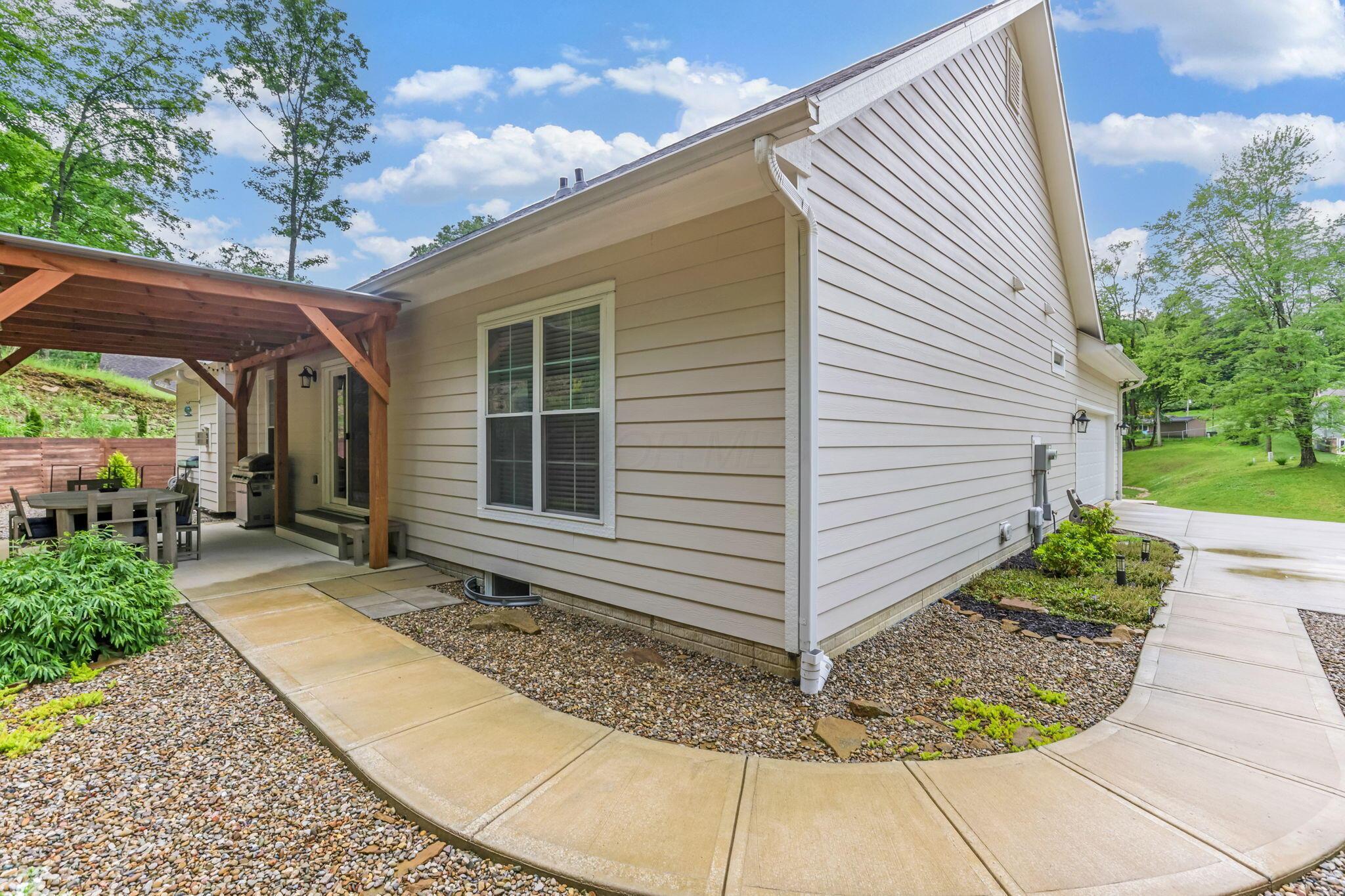 866 Howell Drive Property Photo 37