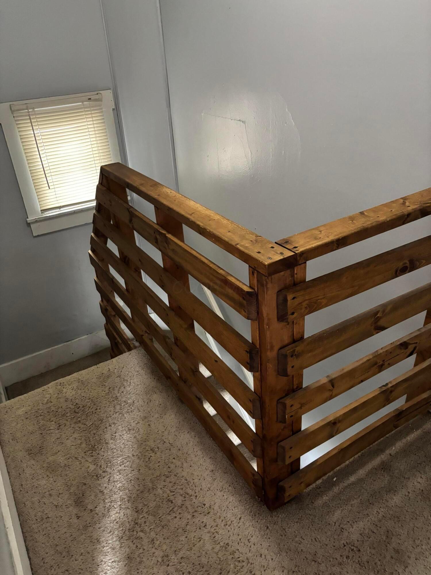 209 S Madriver Street Property Photo 11