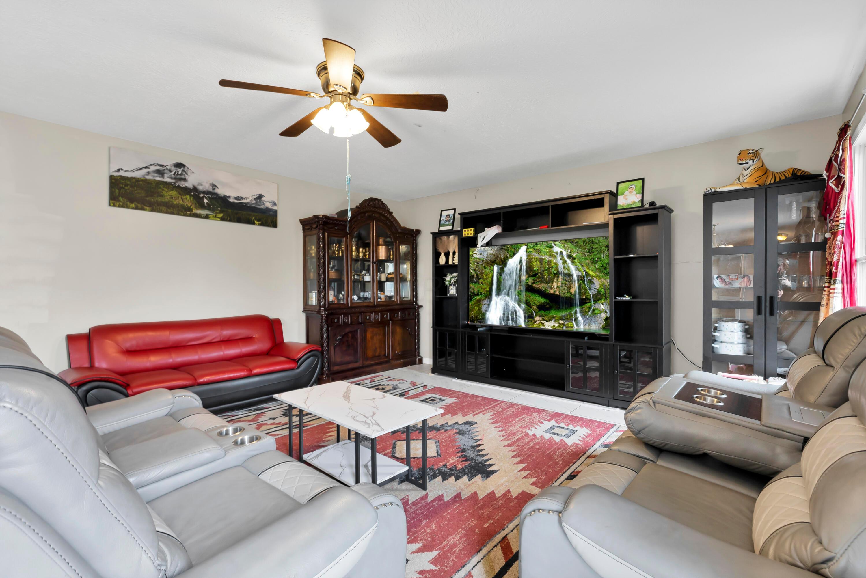 7719 Solomen Run Drive Property Photo 7
