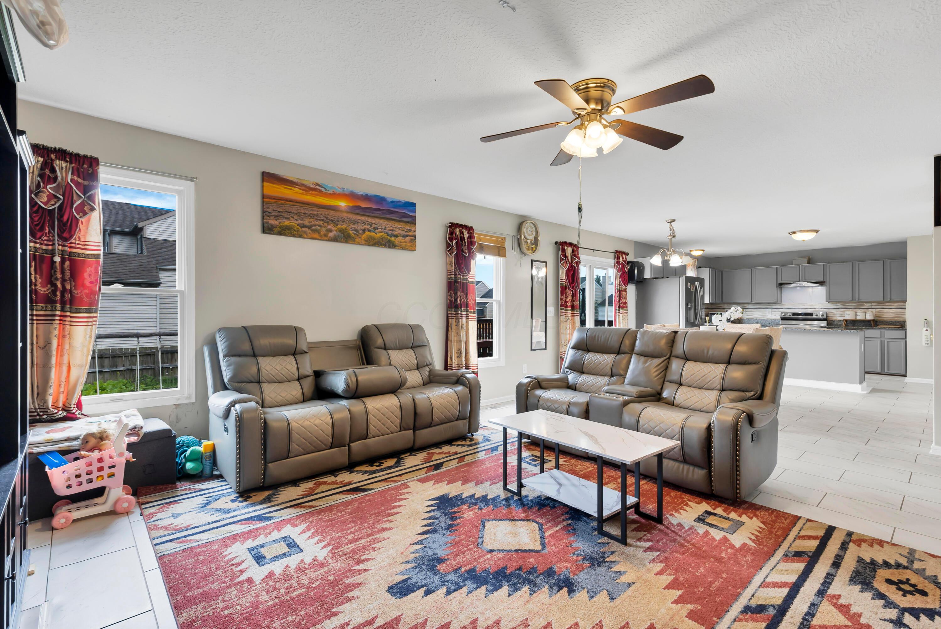 7719 Solomen Run Drive Property Photo 8