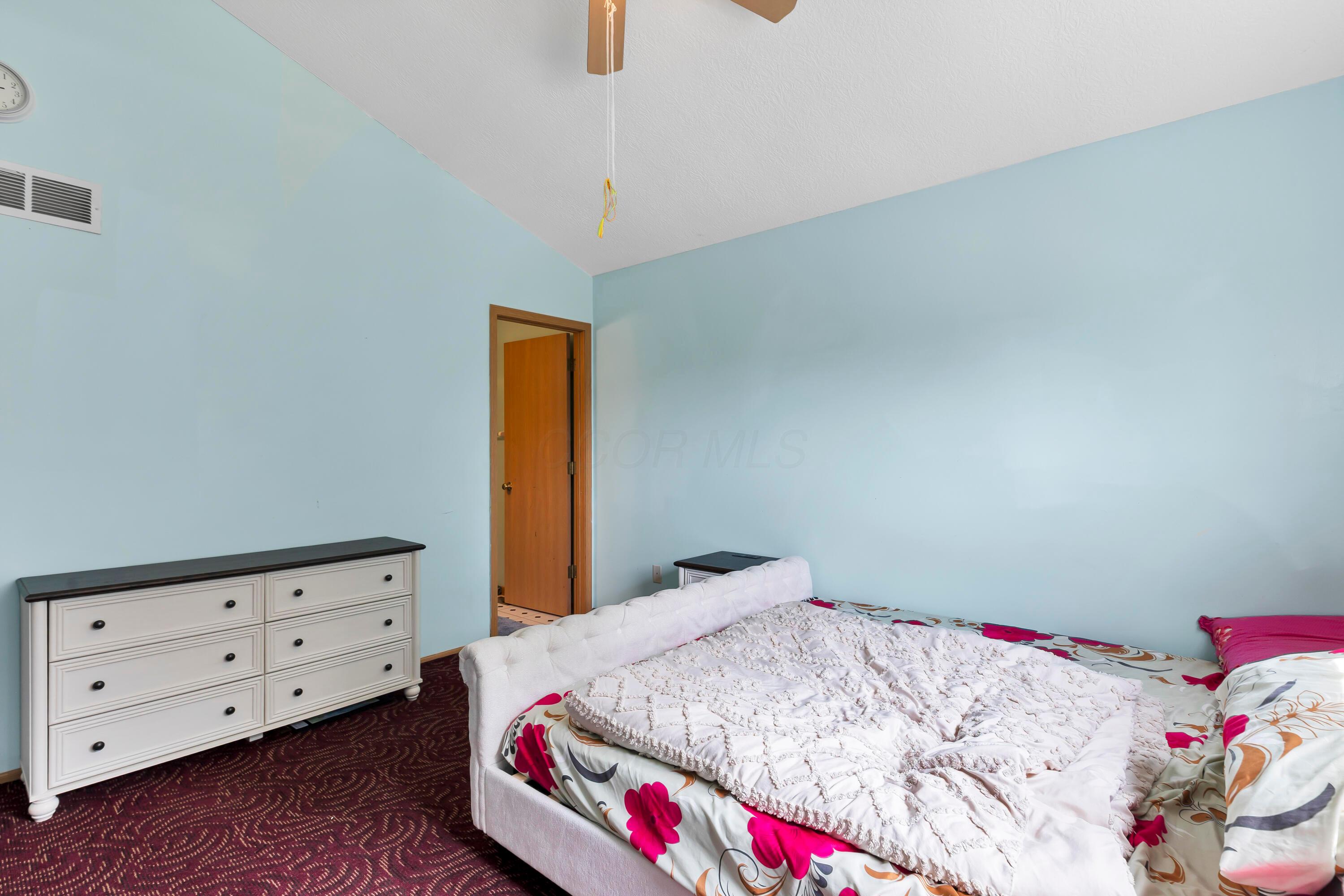 7719 Solomen Run Drive Property Photo 17