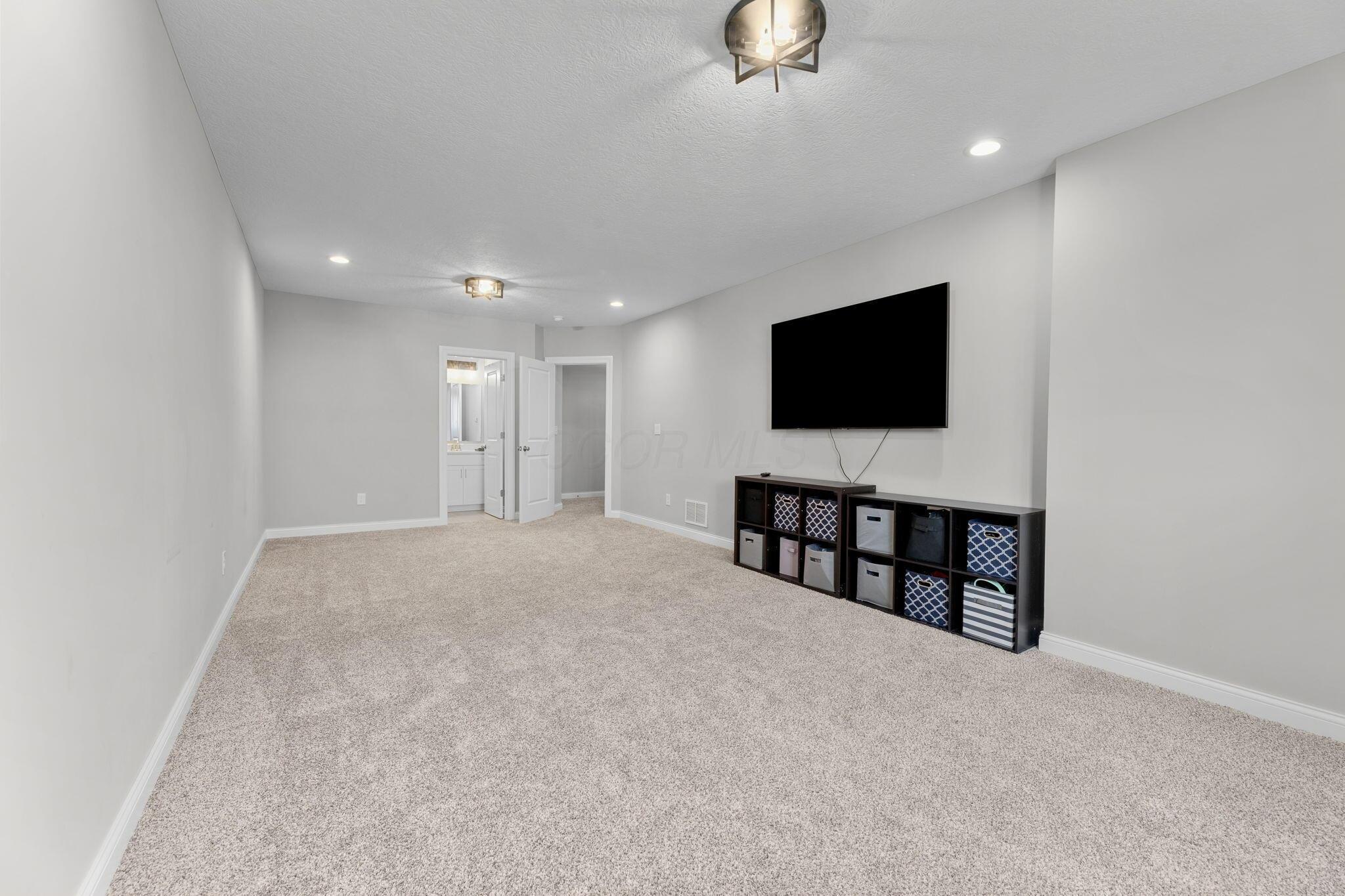 5997 Heather Ridge Drive Property Photo 19