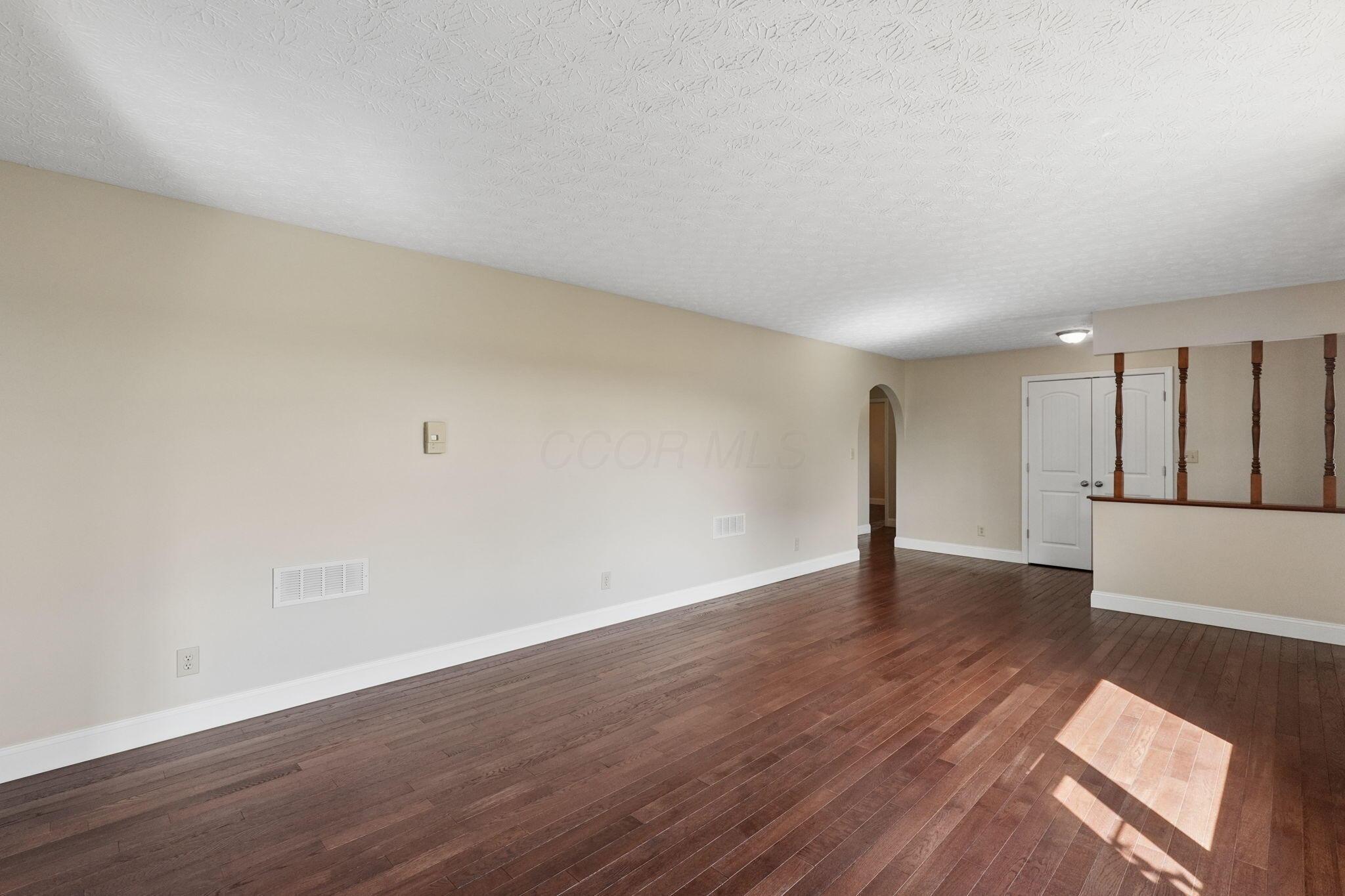 1408 Northridge Road Property Photo 9