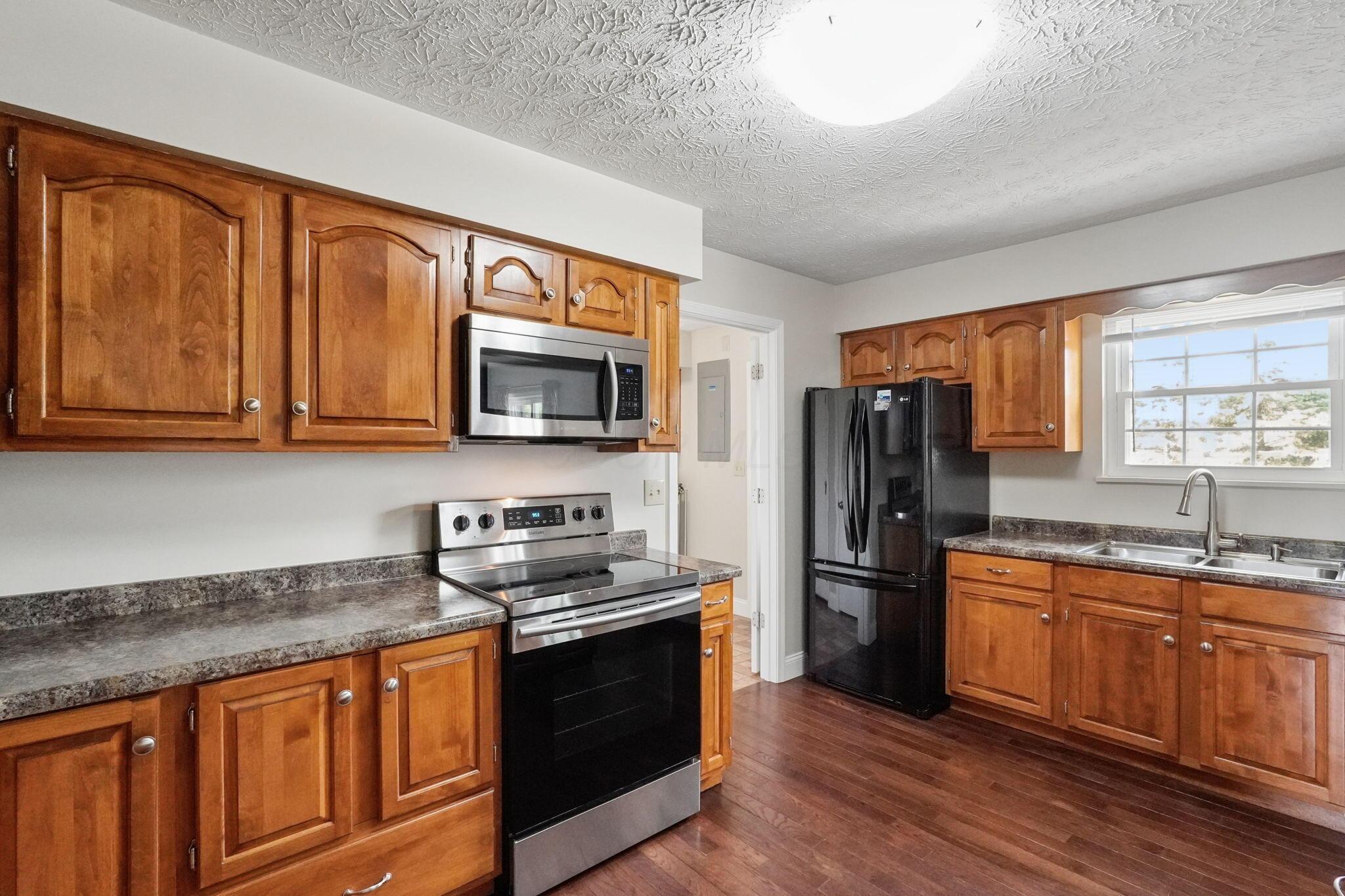 1408 Northridge Road Property Photo 15