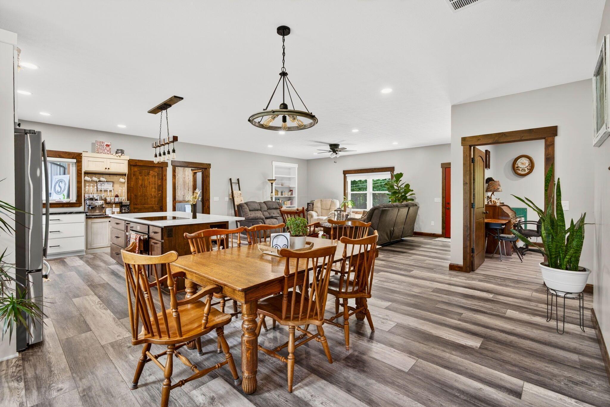 536 Jolly Road Property Photo 16