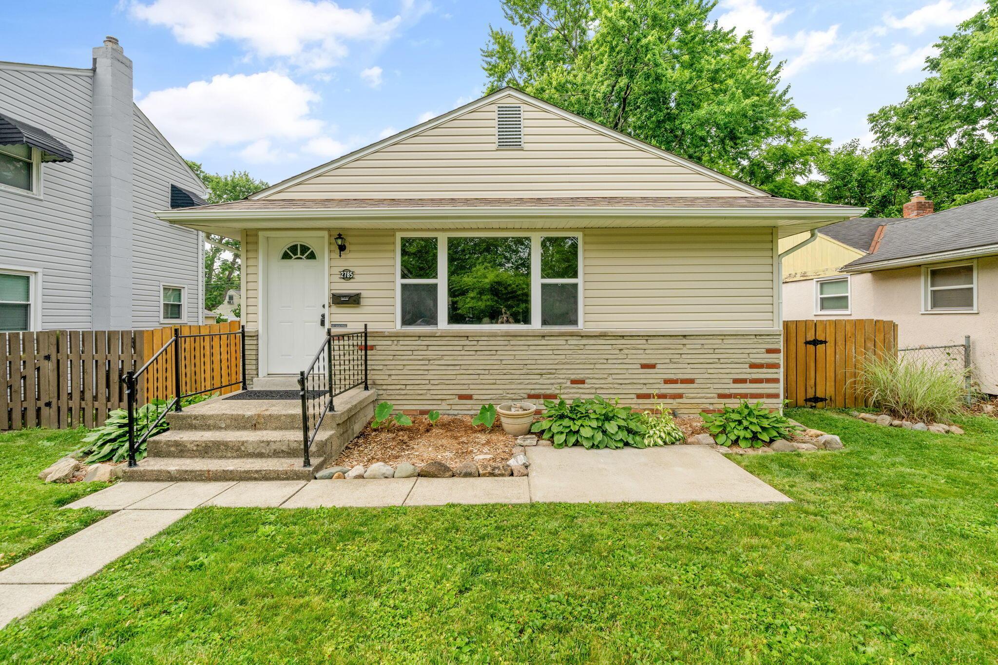 2785 Allegheny Avenue Property Photo 1