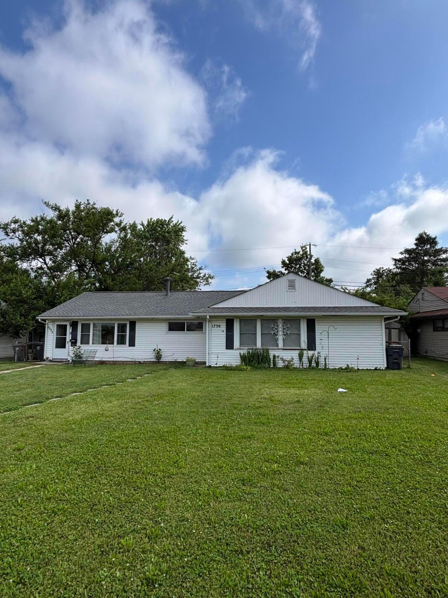 1730-1732 Frank Road Property Photo 1