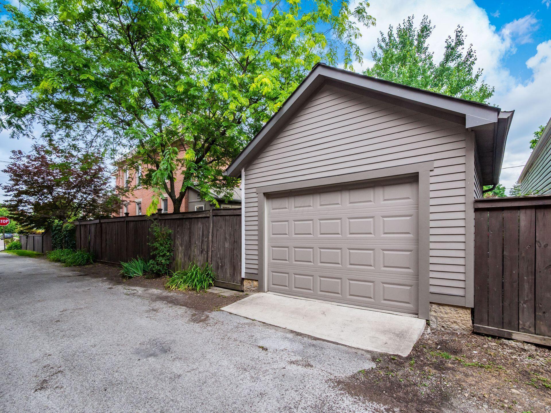 363 Thurman Avenue Property Photo 41