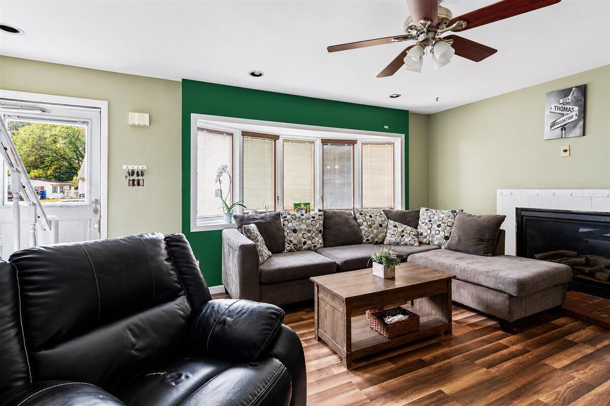 1567 Baxter Drive Property Photo 3