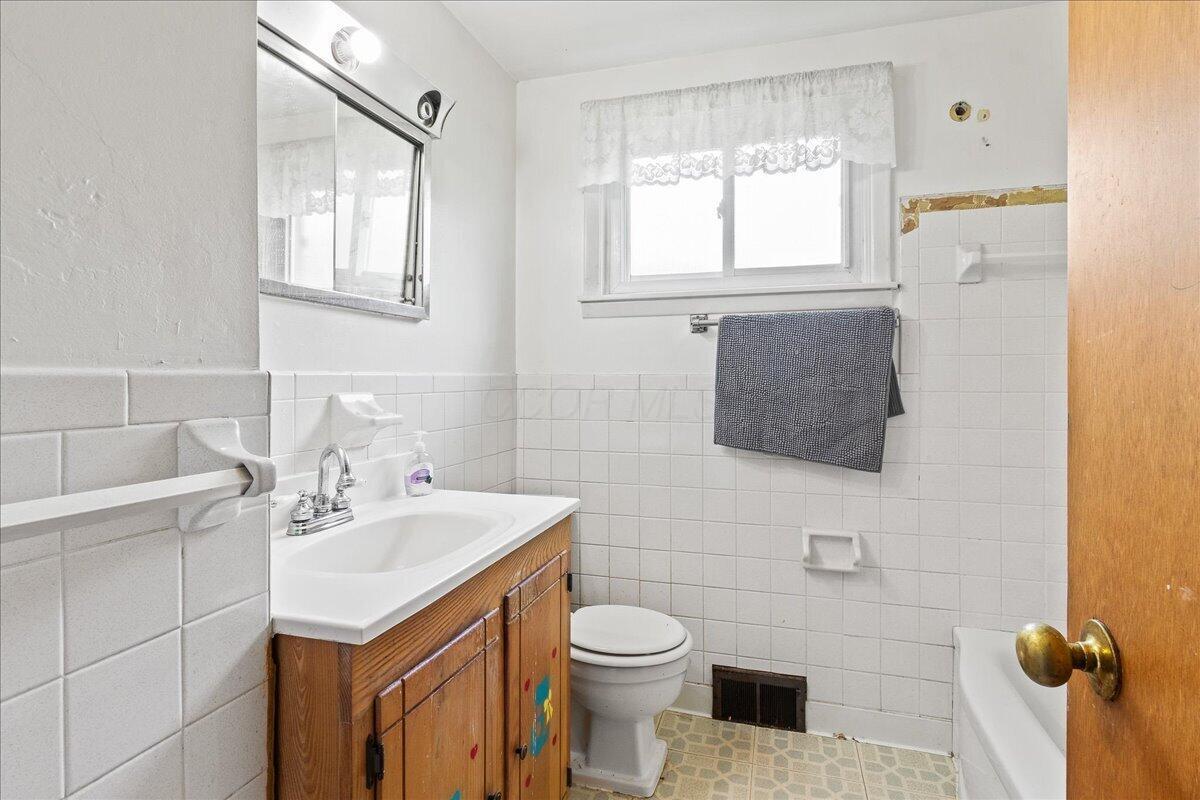 1567 Baxter Drive Property Photo 10