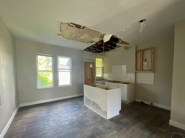812 E Whittier Street Property Photo 4