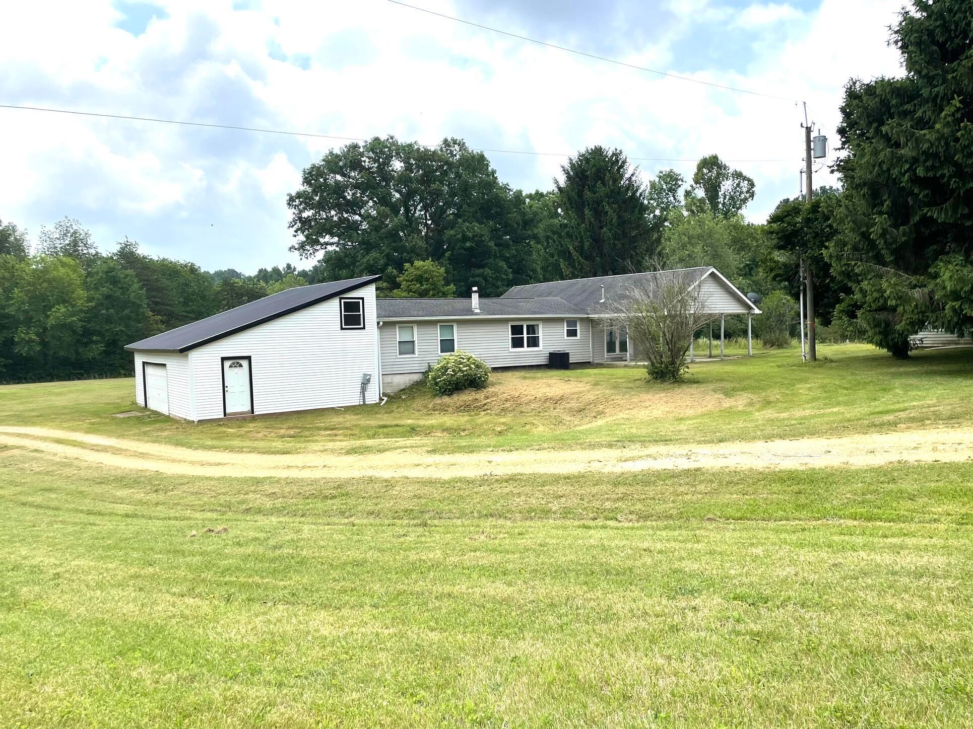 15351 Berry Road Property Photo 6