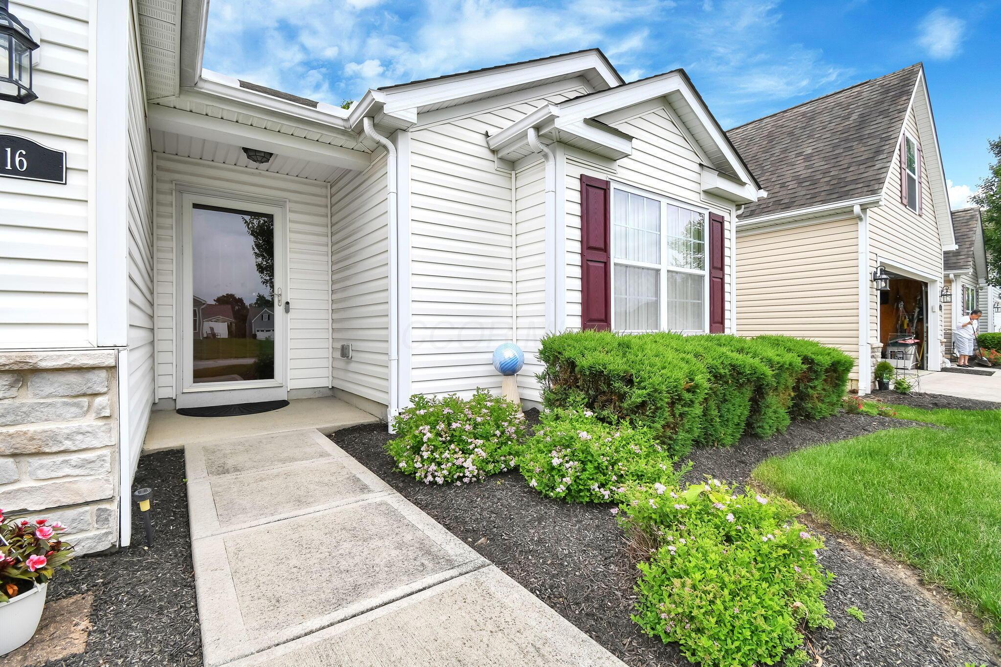 116 Broadstone Circle E Property Photo 4