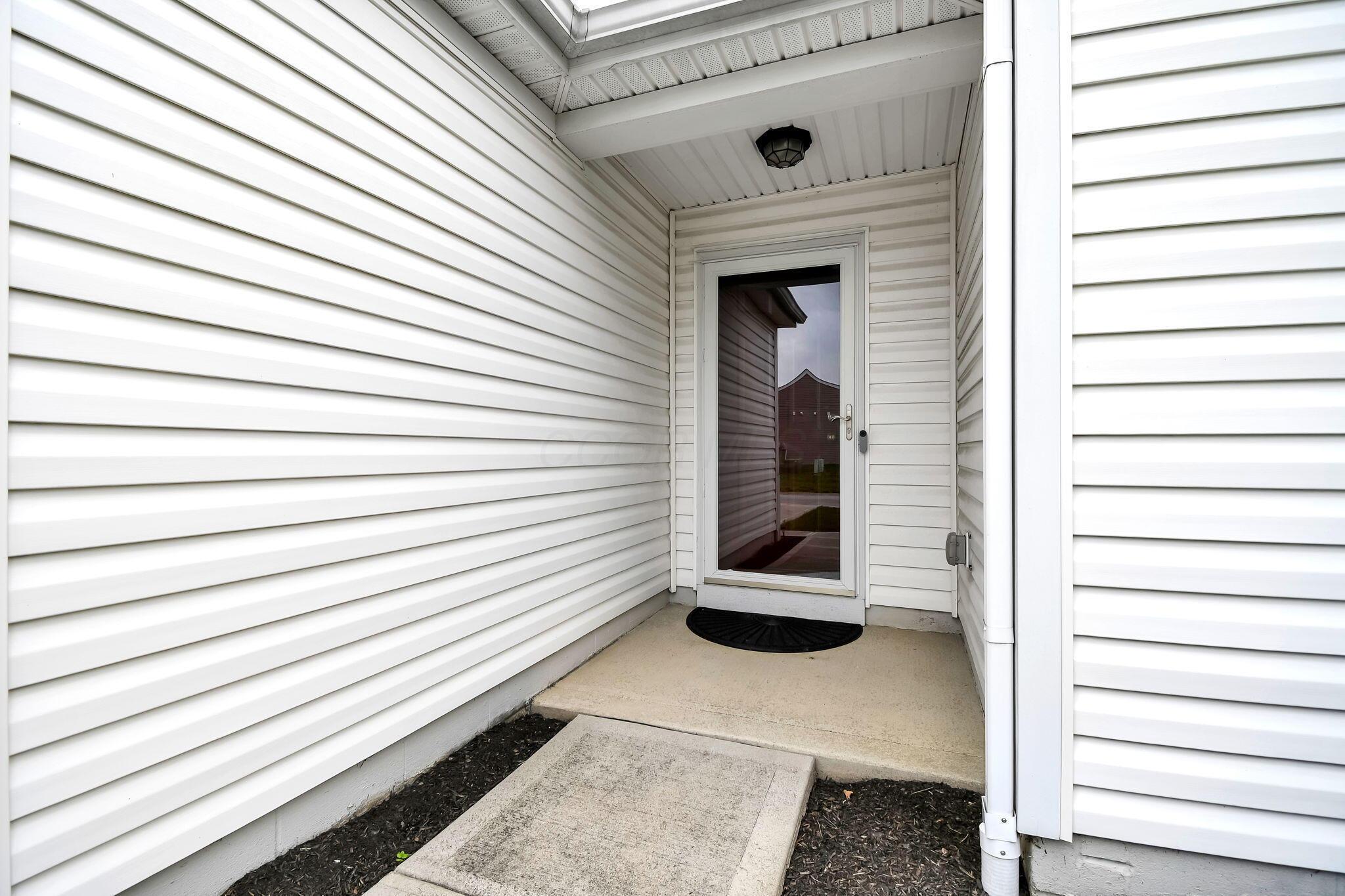 116 Broadstone Circle E Property Photo 6