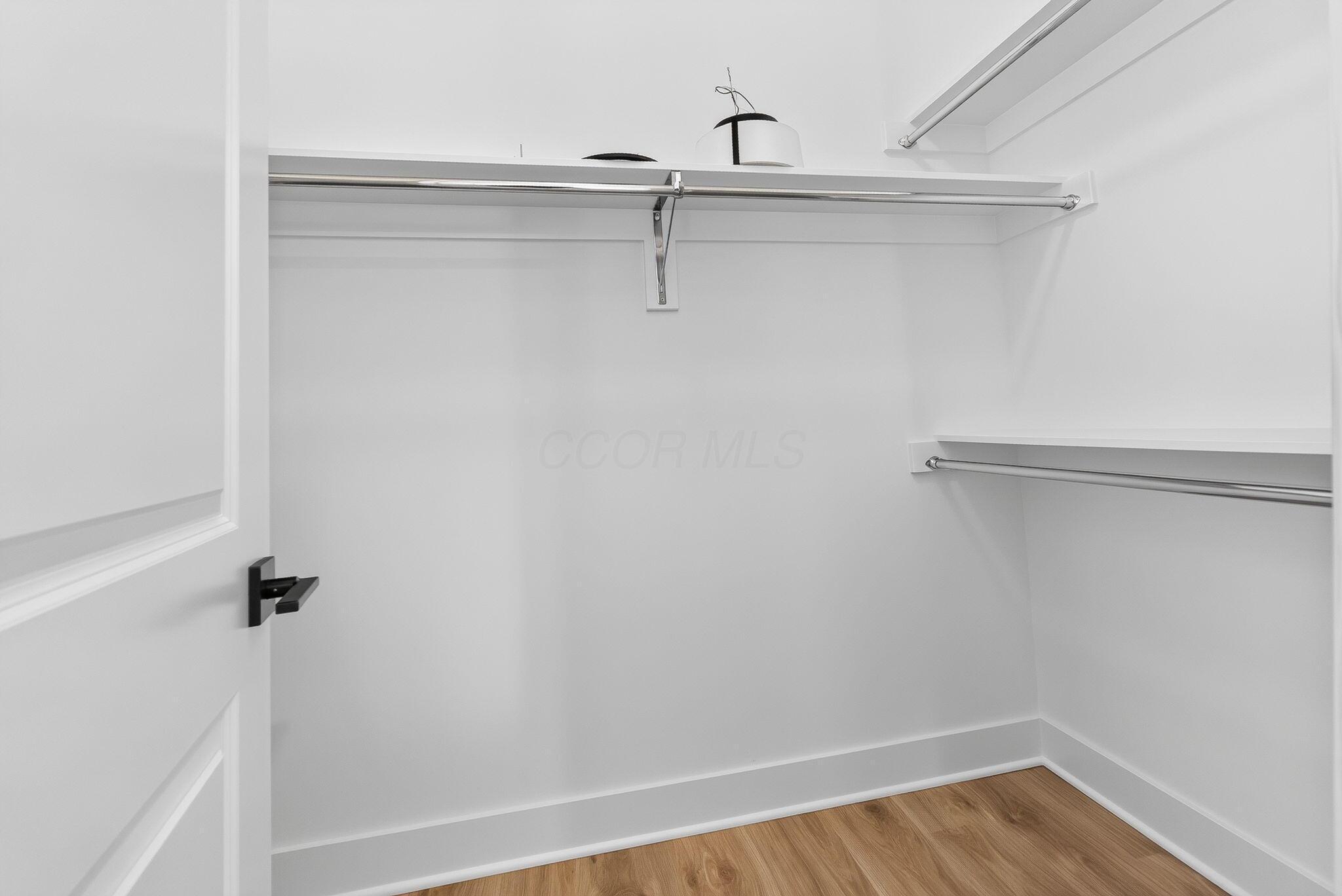 2048 Leopold Drive Property Photo 31