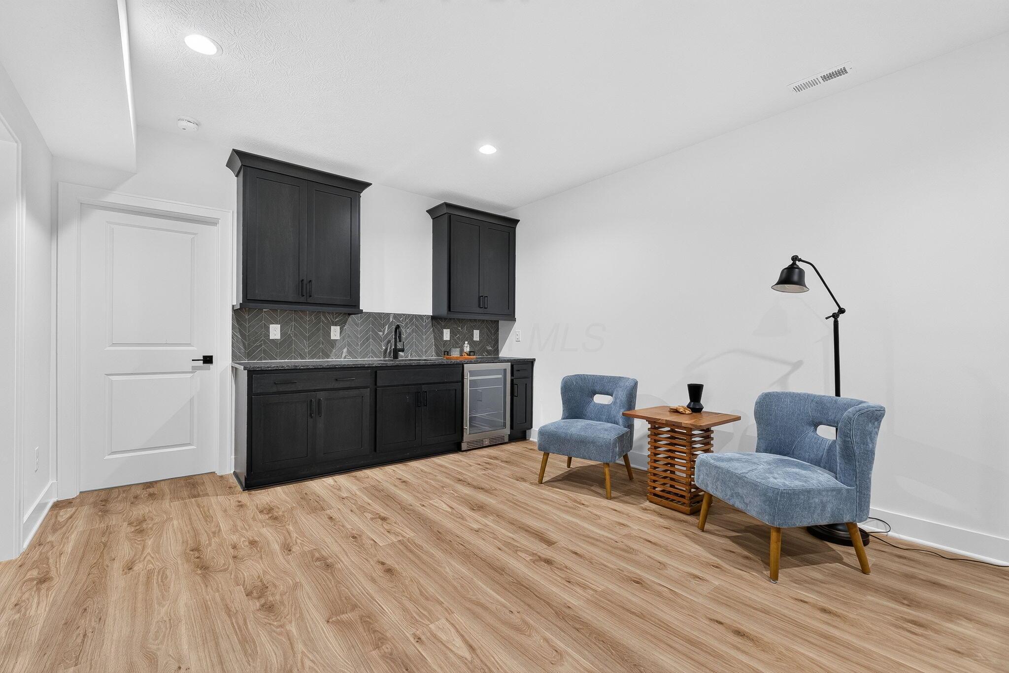 2048 Leopold Drive Property Photo 48
