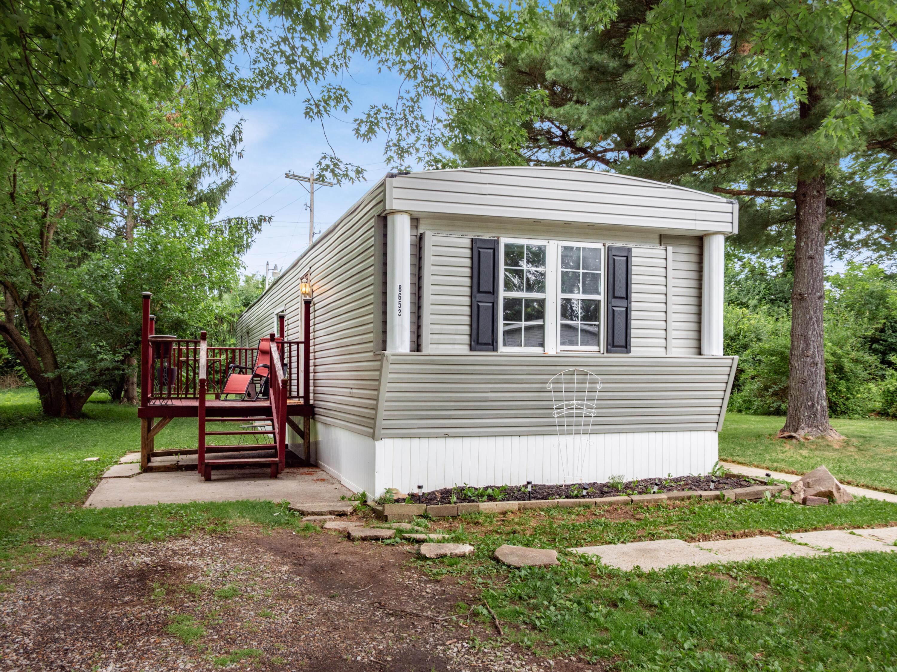 8653 Hollyhock Lane Property Photo 2
