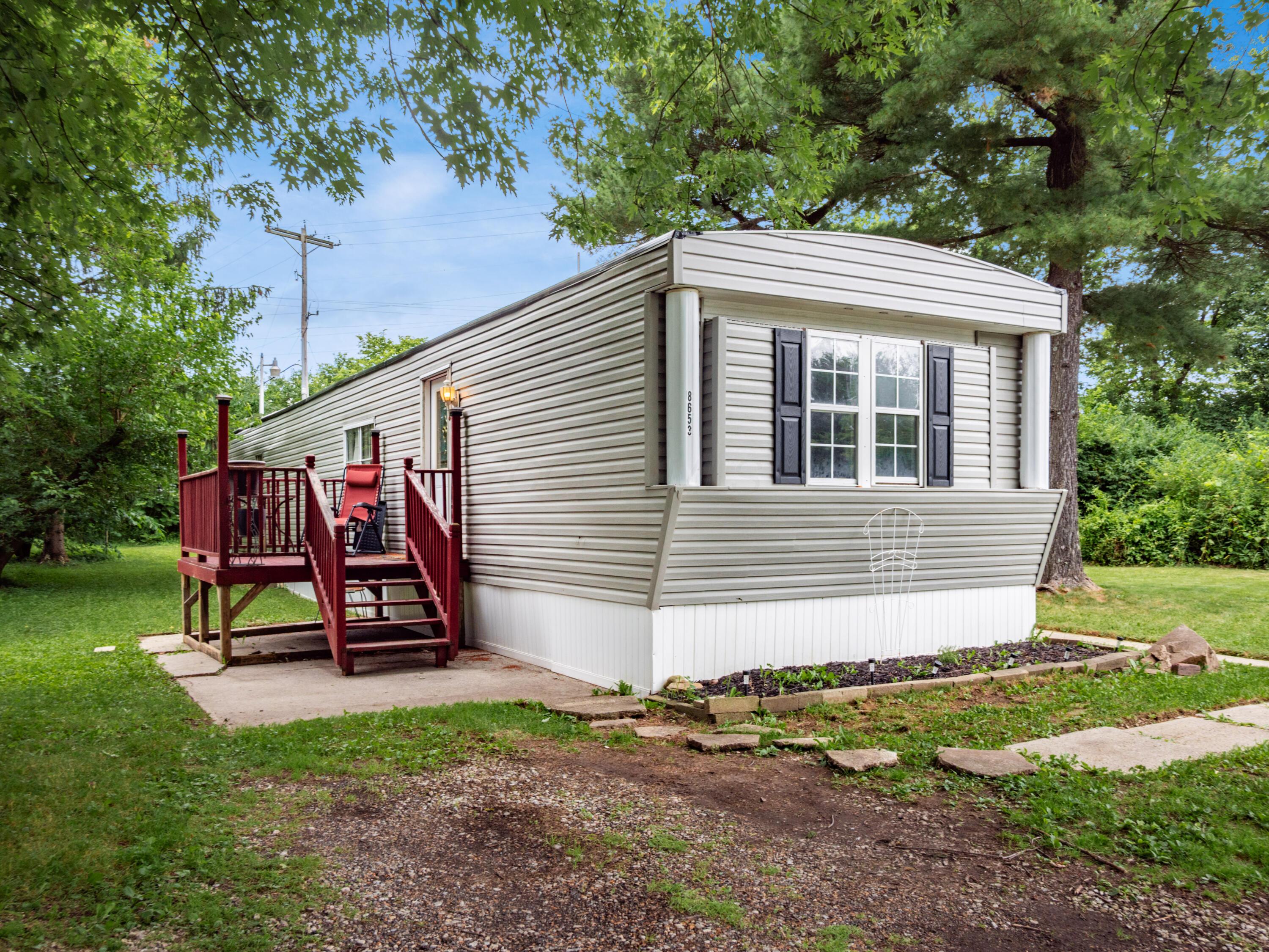 8653 Hollyhock Lane Property Photo 7