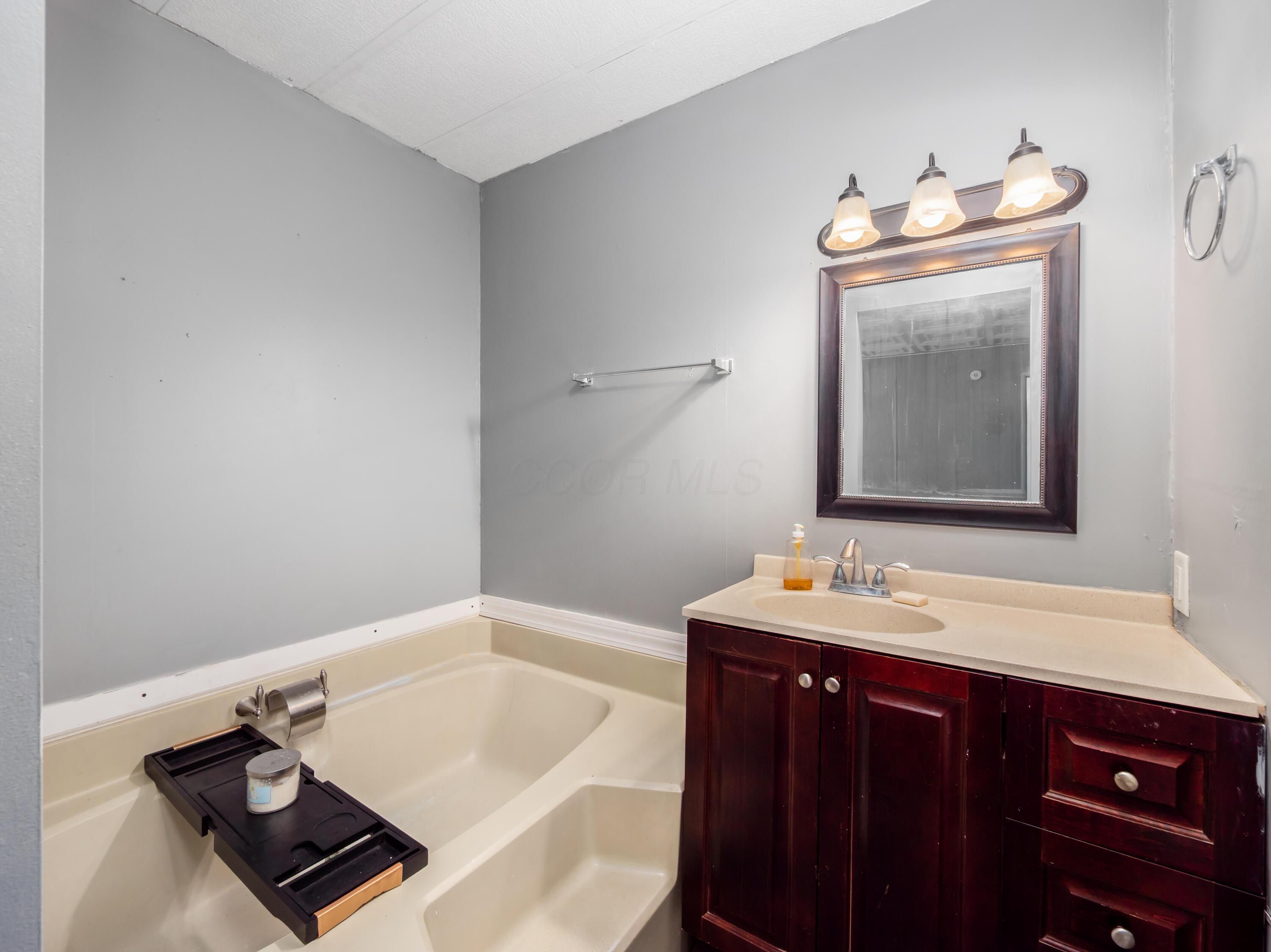 8653 Hollyhock Lane Property Photo 30