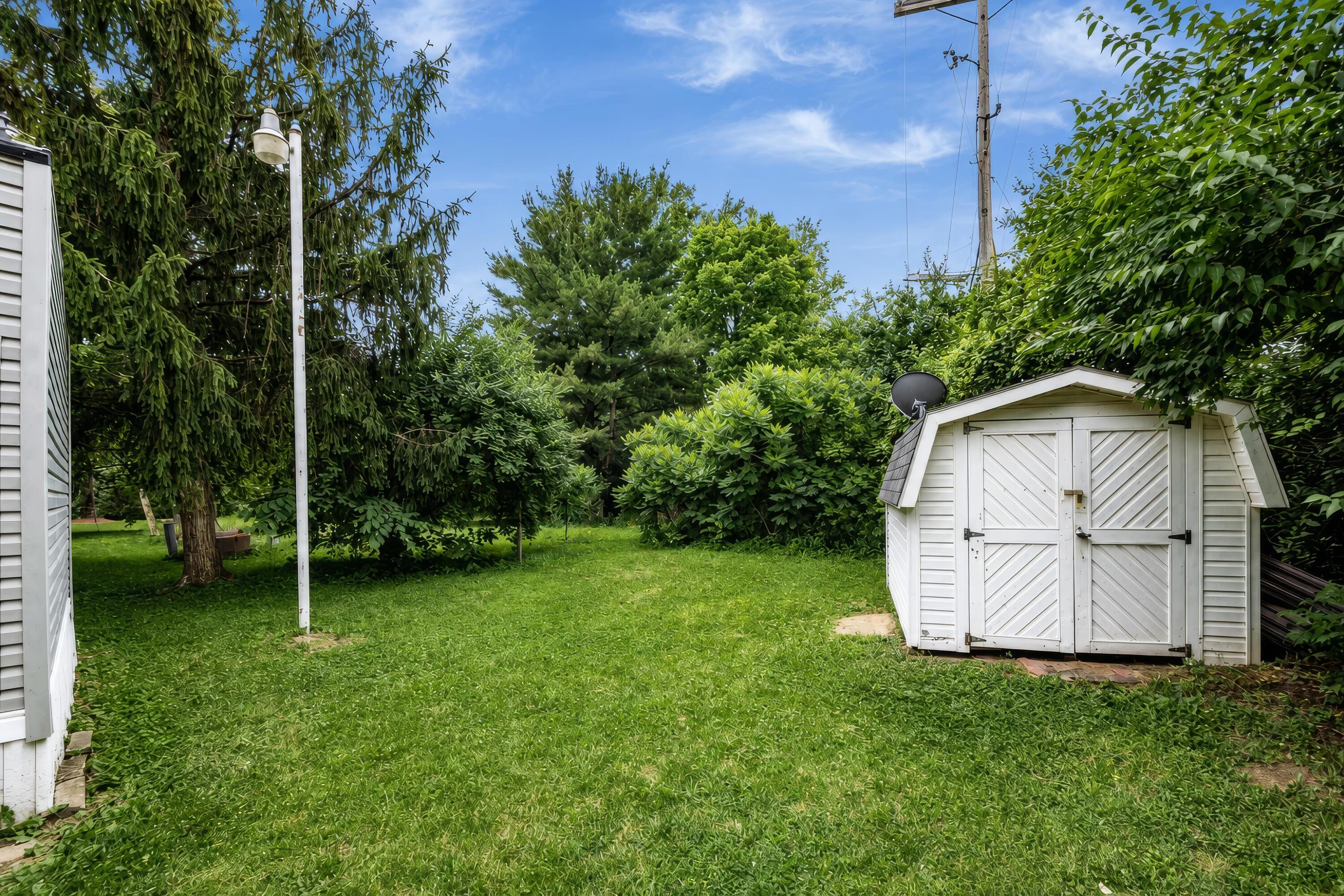 8653 Hollyhock Lane Property Photo 38