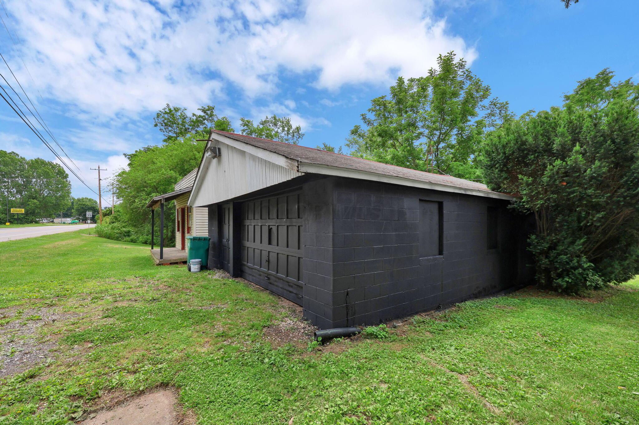 315 E Main Street Property Photo 31