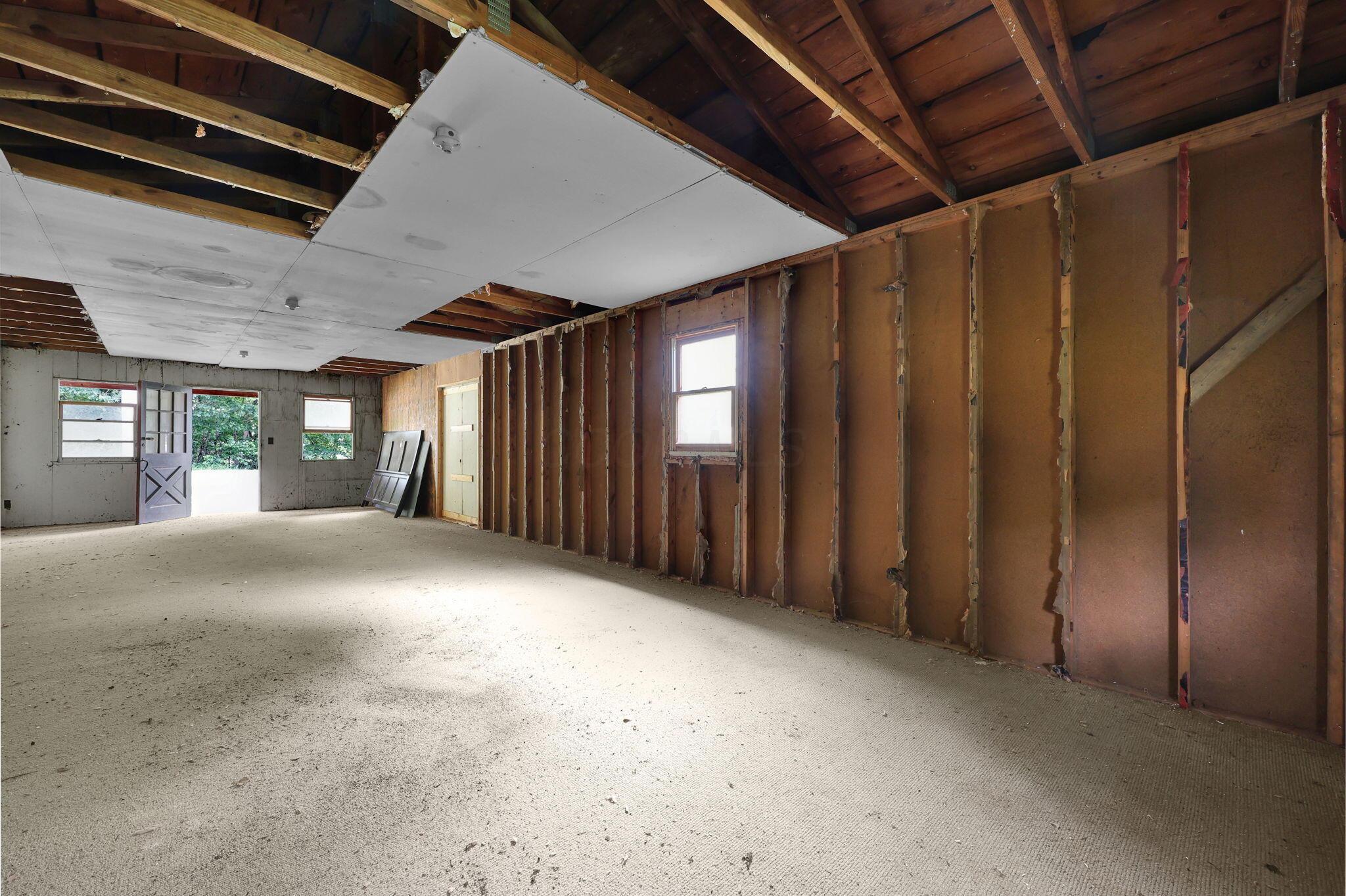 315 E Main Street Property Photo 35