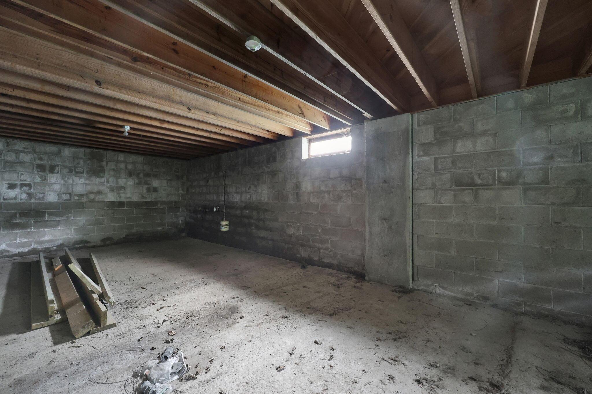 315 E Main Street Property Photo 40