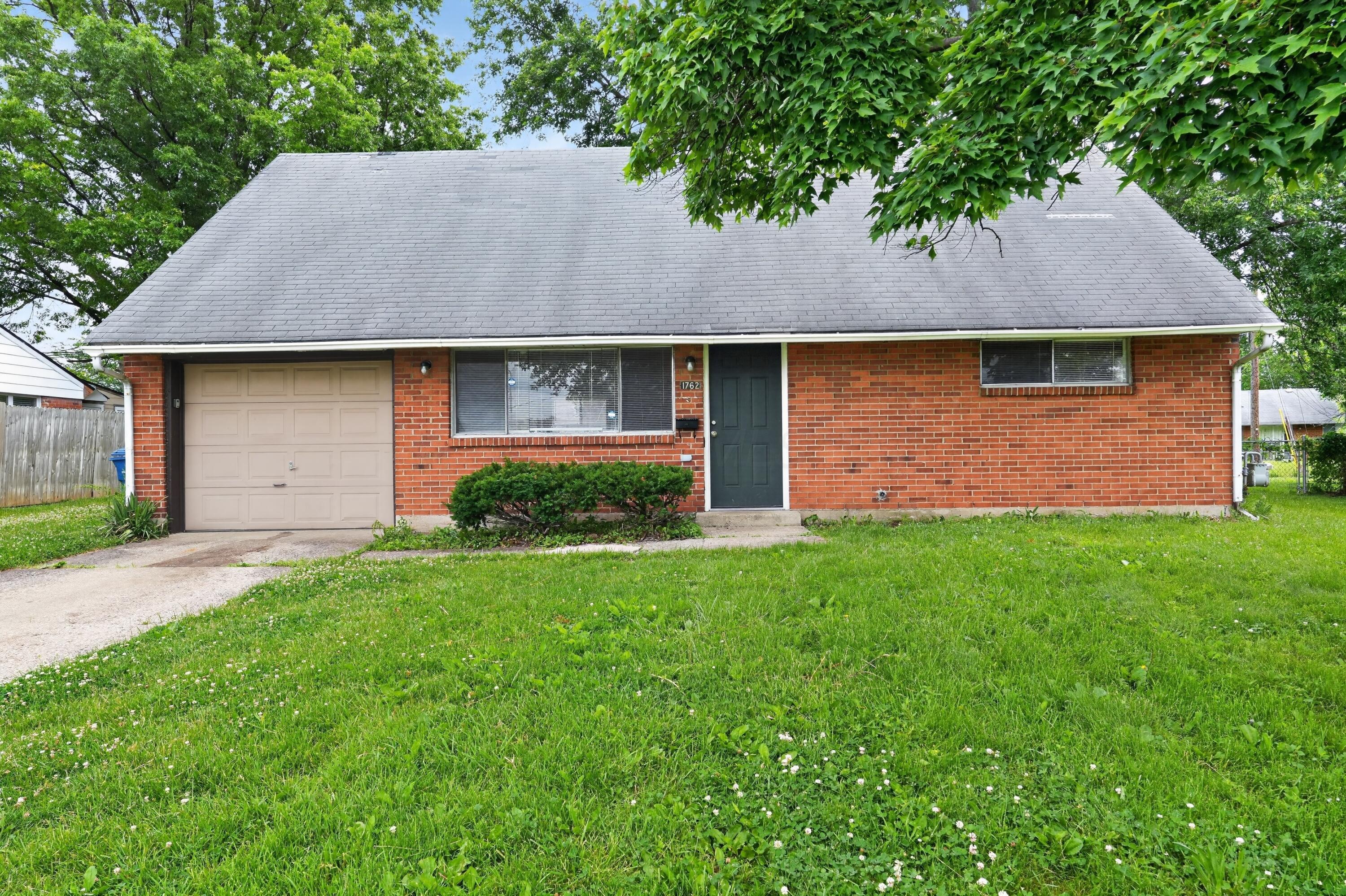 1762 Kaiser Drive Property Photo 1