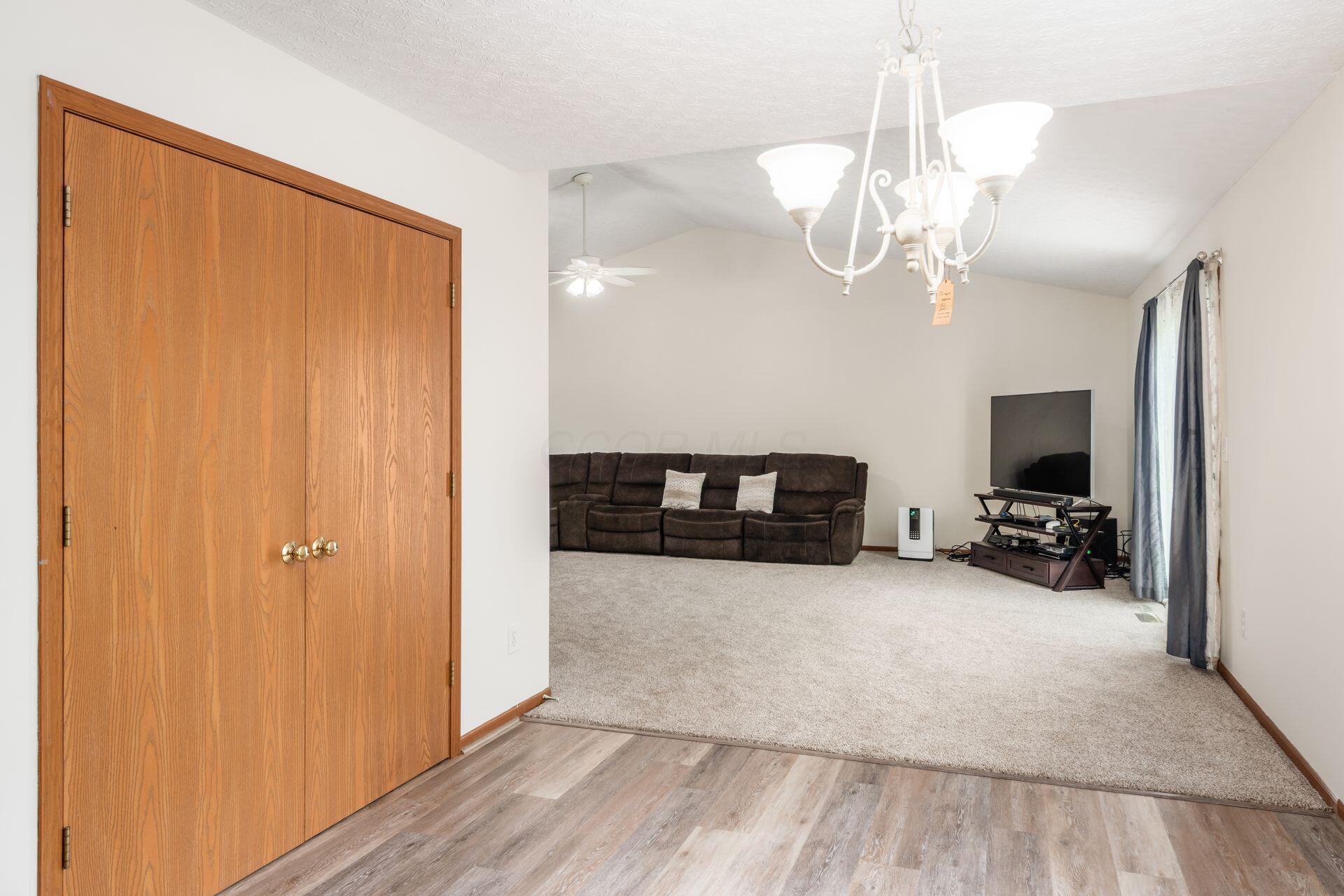 5092 Langcroft Drive Property Photo 8