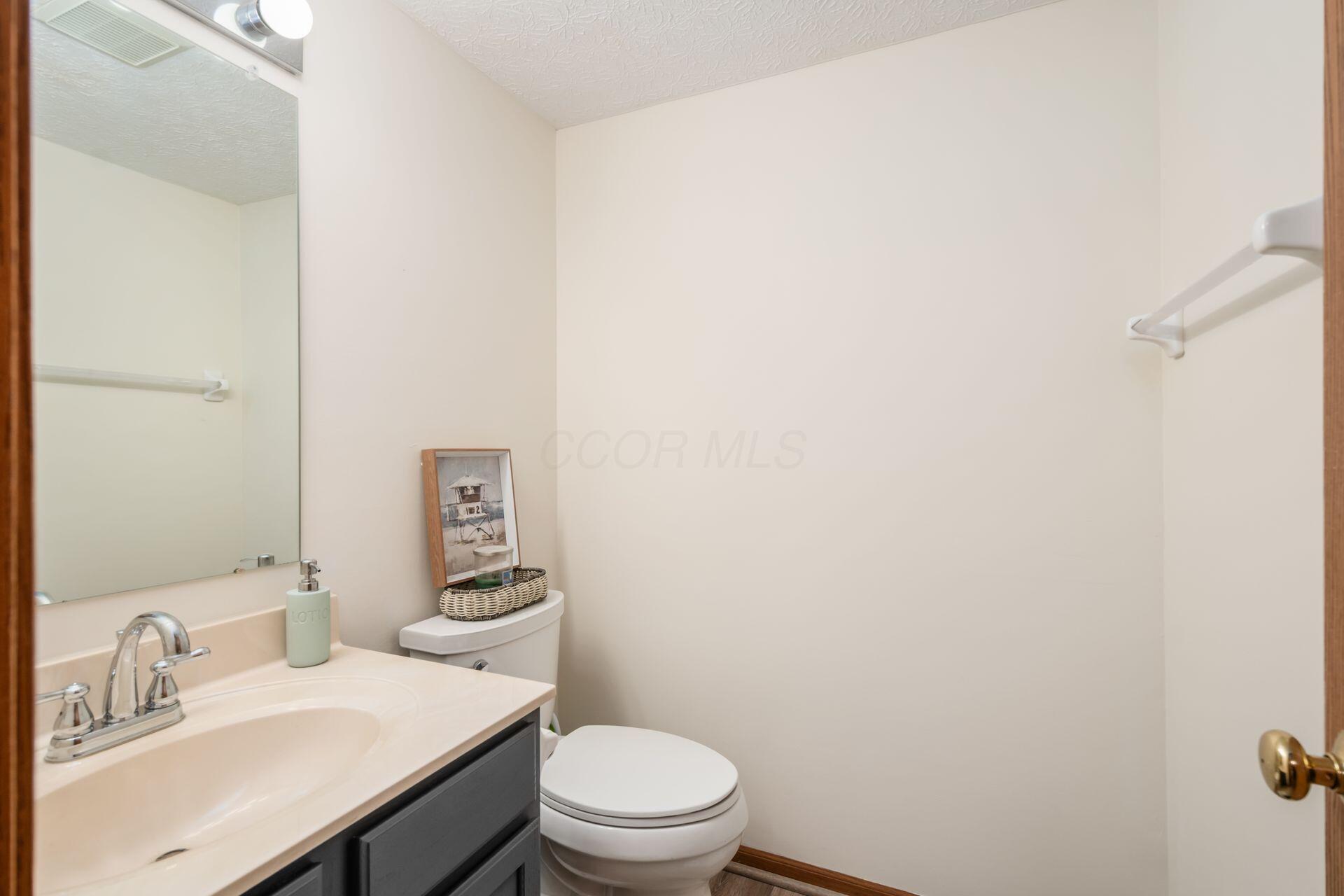 5092 Langcroft Drive Property Photo 15