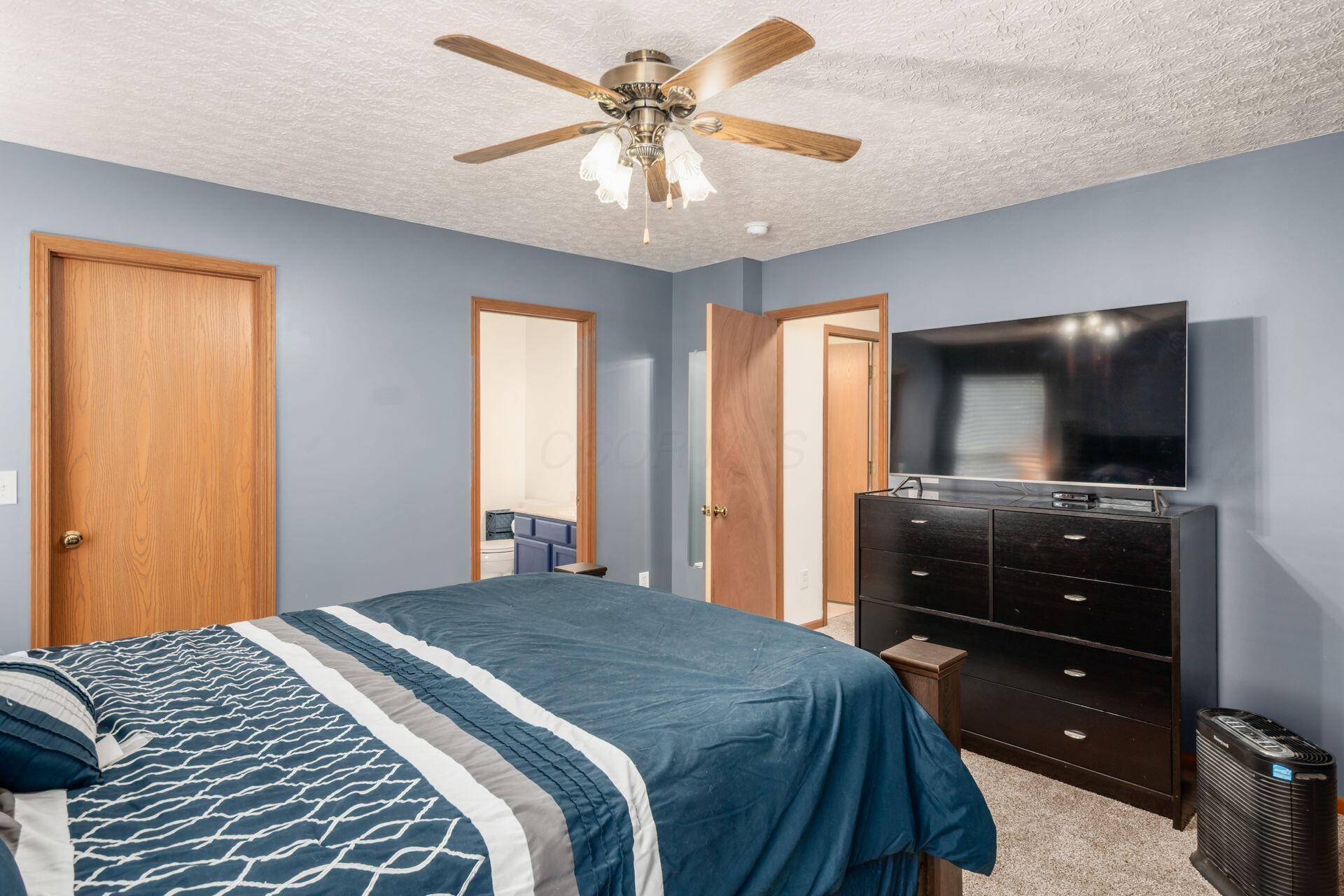 5092 Langcroft Drive Property Photo 17
