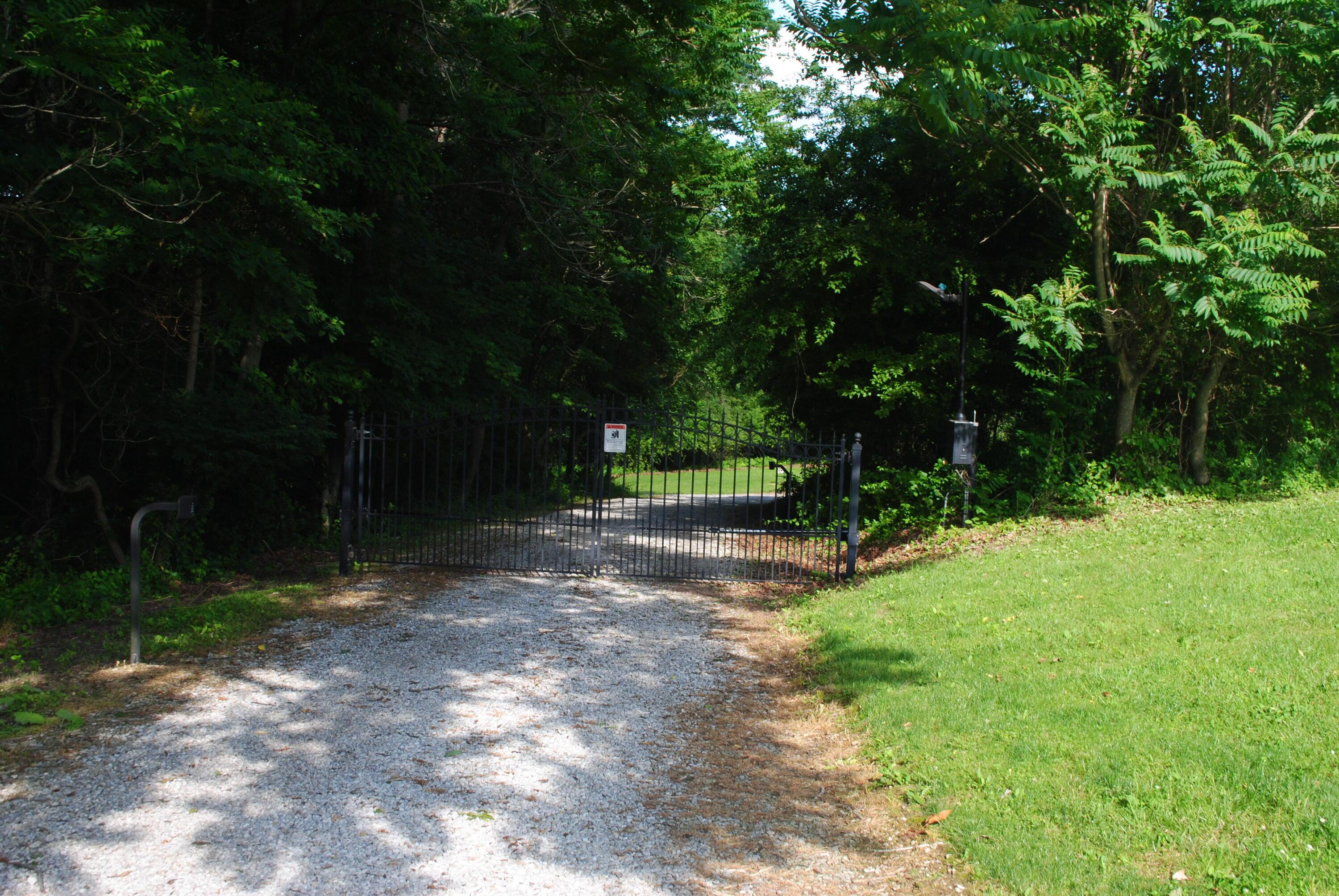 4080 Jacksontown Road Property Photo 11