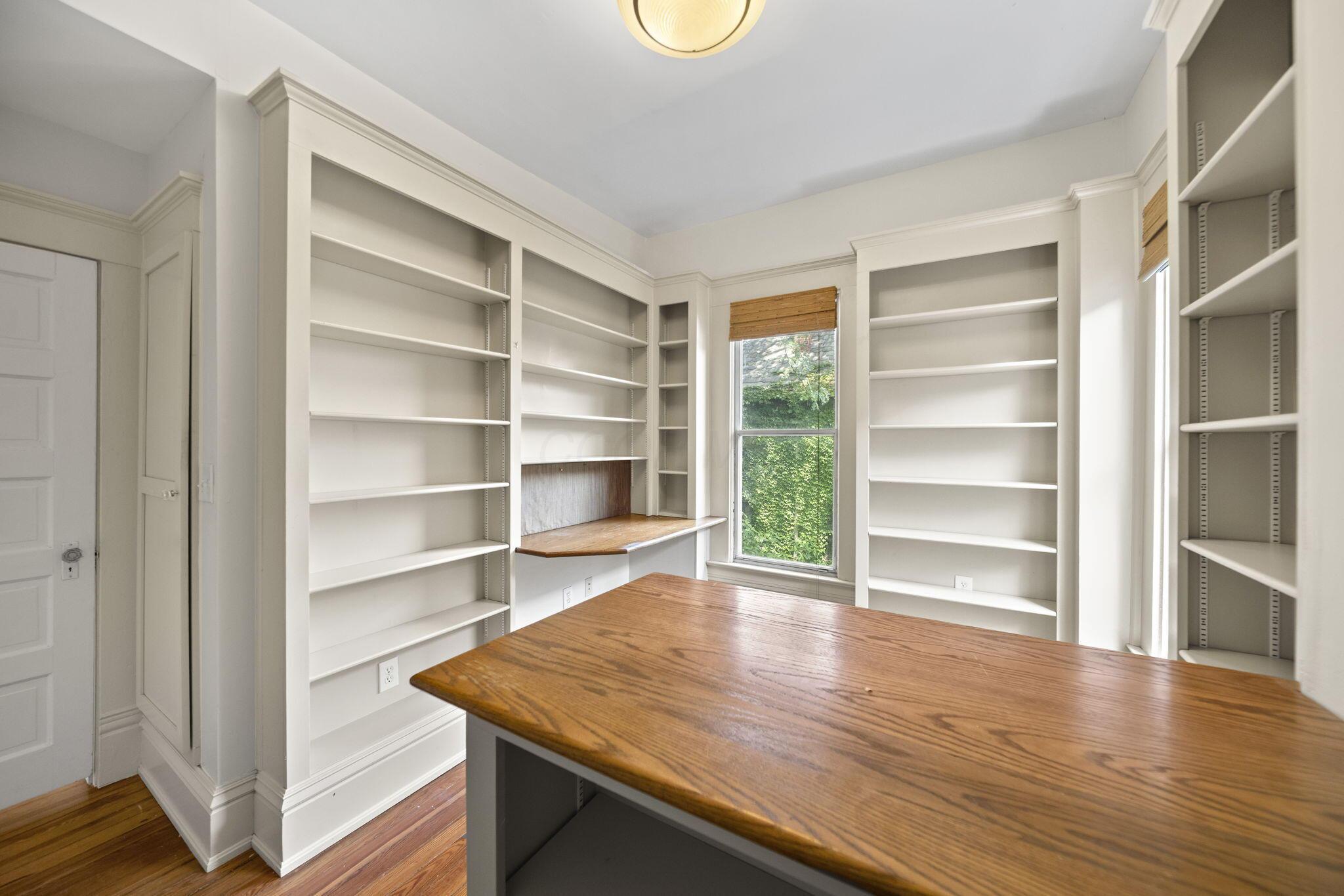 1220 Neil Avenue Property Photo 56