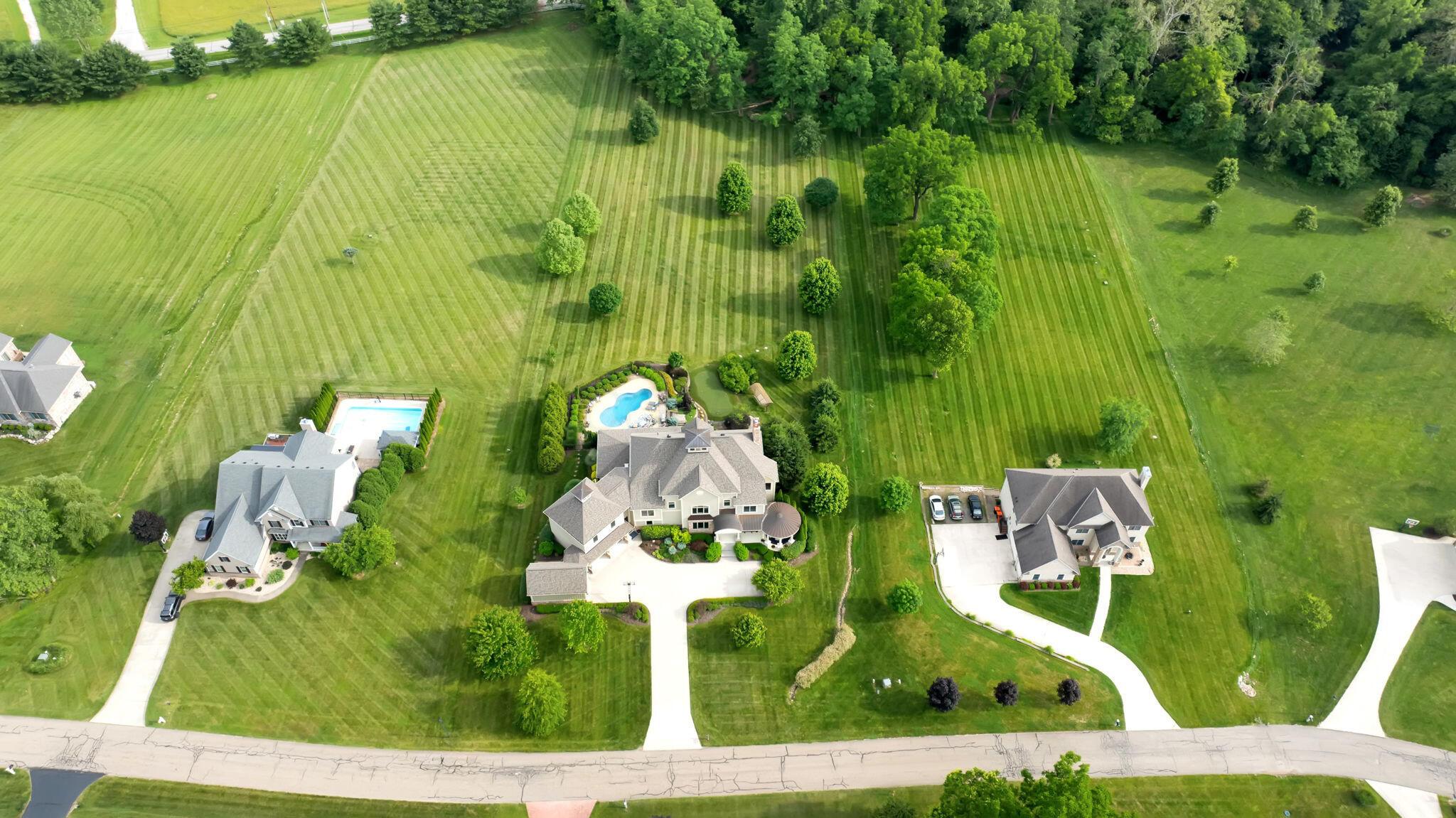 27 Granview Crossing Property Photo 3