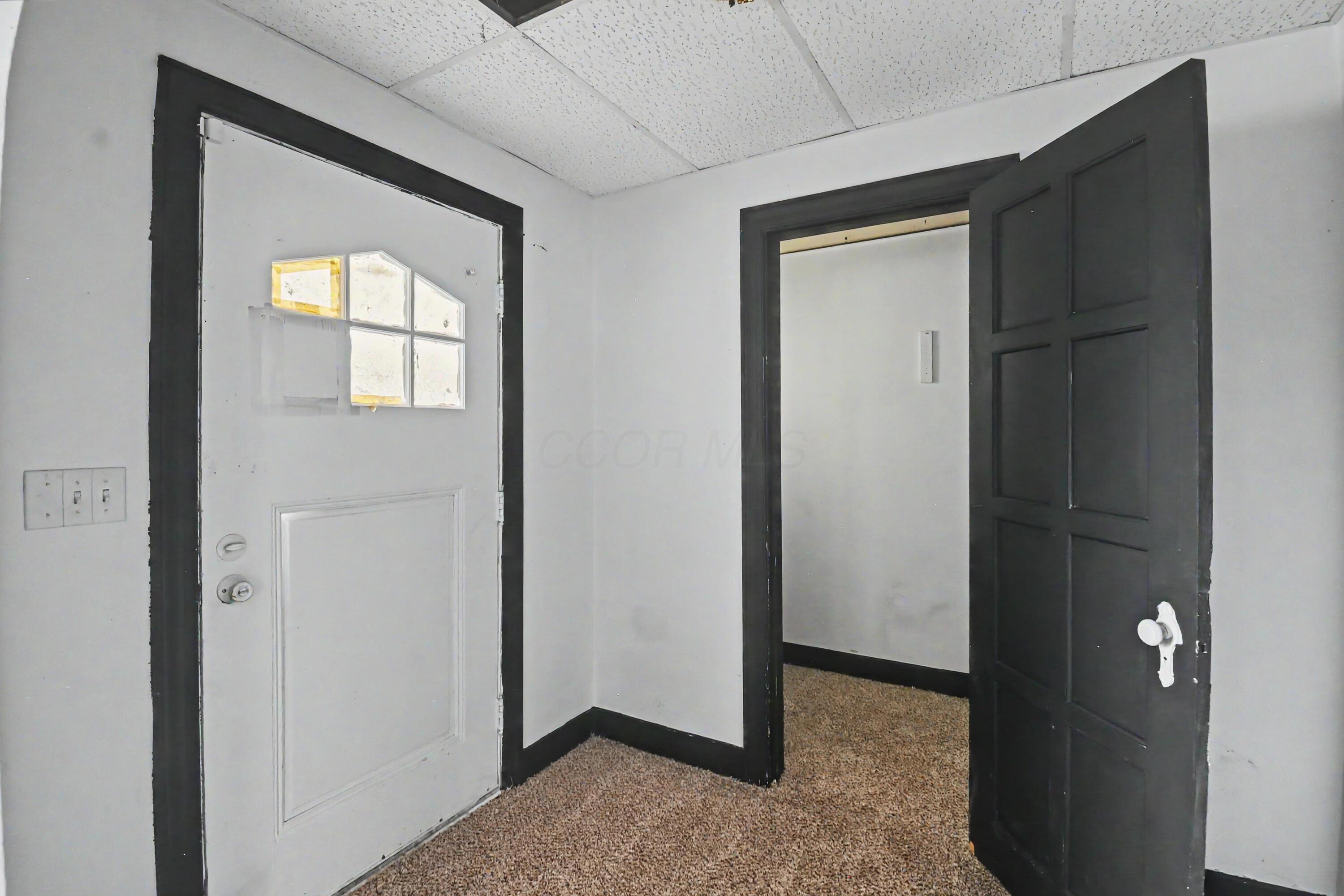 221 Penn Avenue Property Photo 4