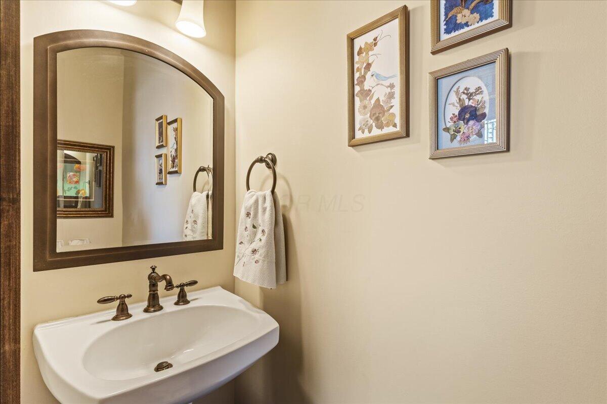 1085 Highland Street Property Photo 23