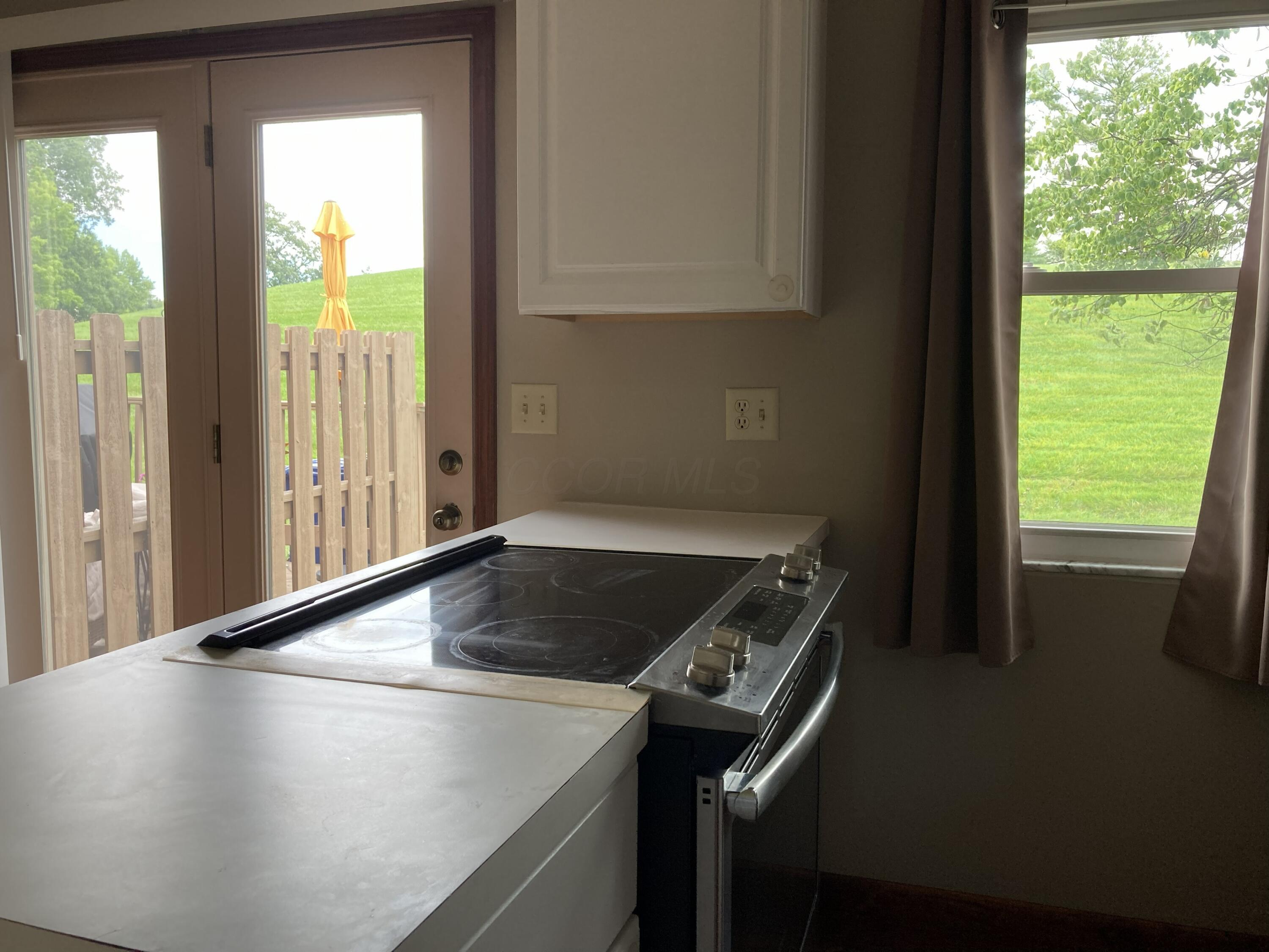 724 Michael View Court Property Photo 12