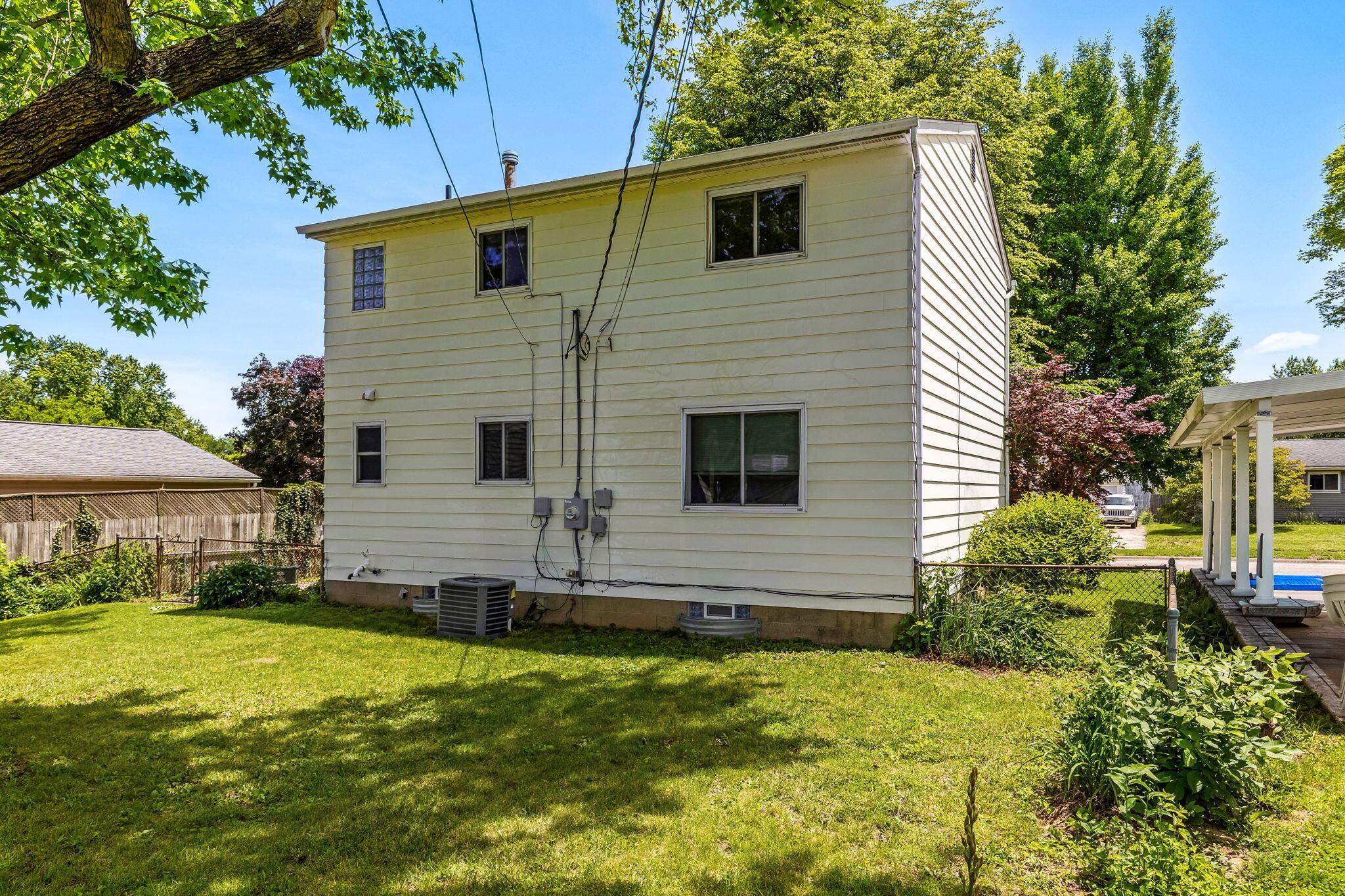 3511 Cadell Road Property Photo 6