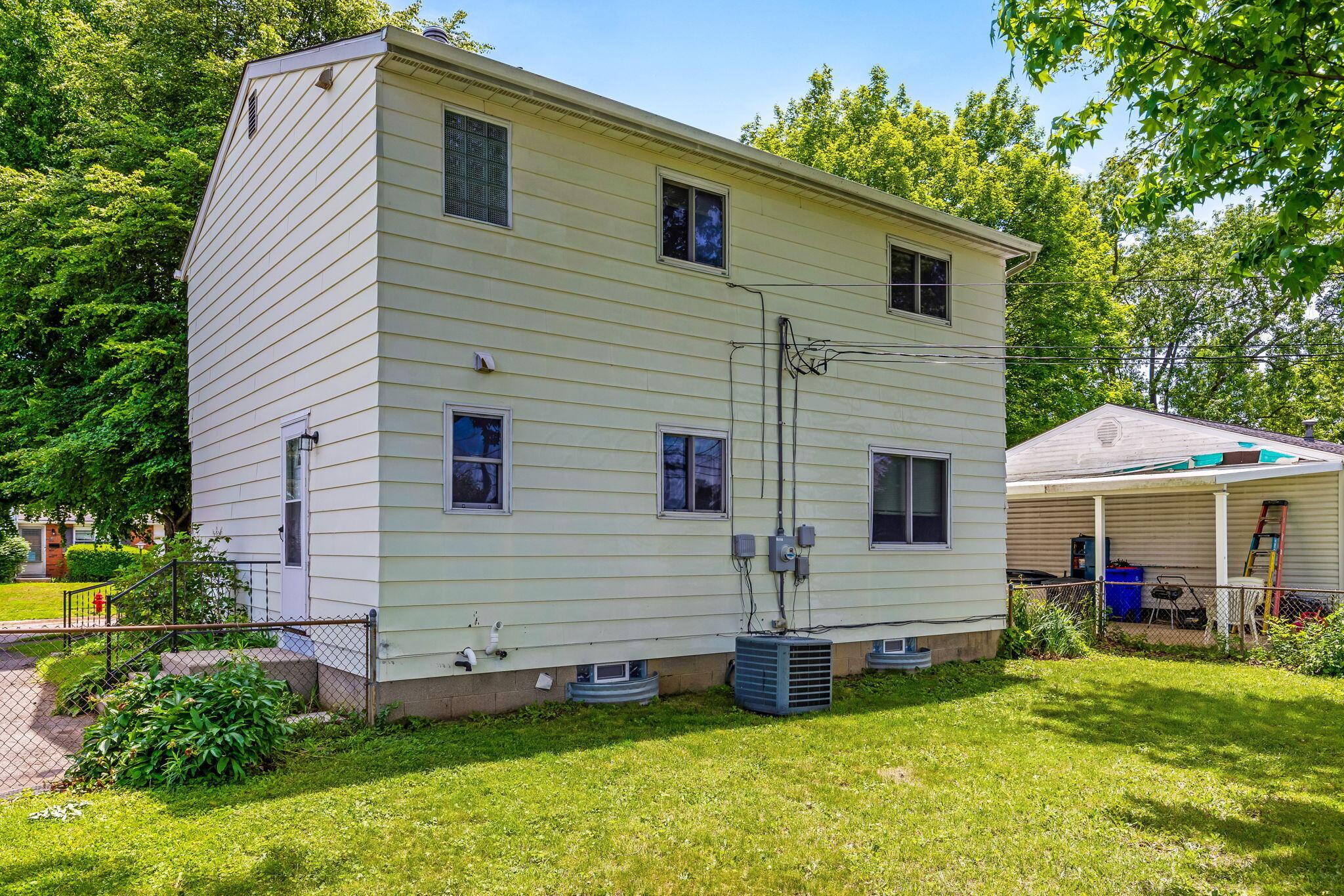 3511 Cadell Road Property Photo 7